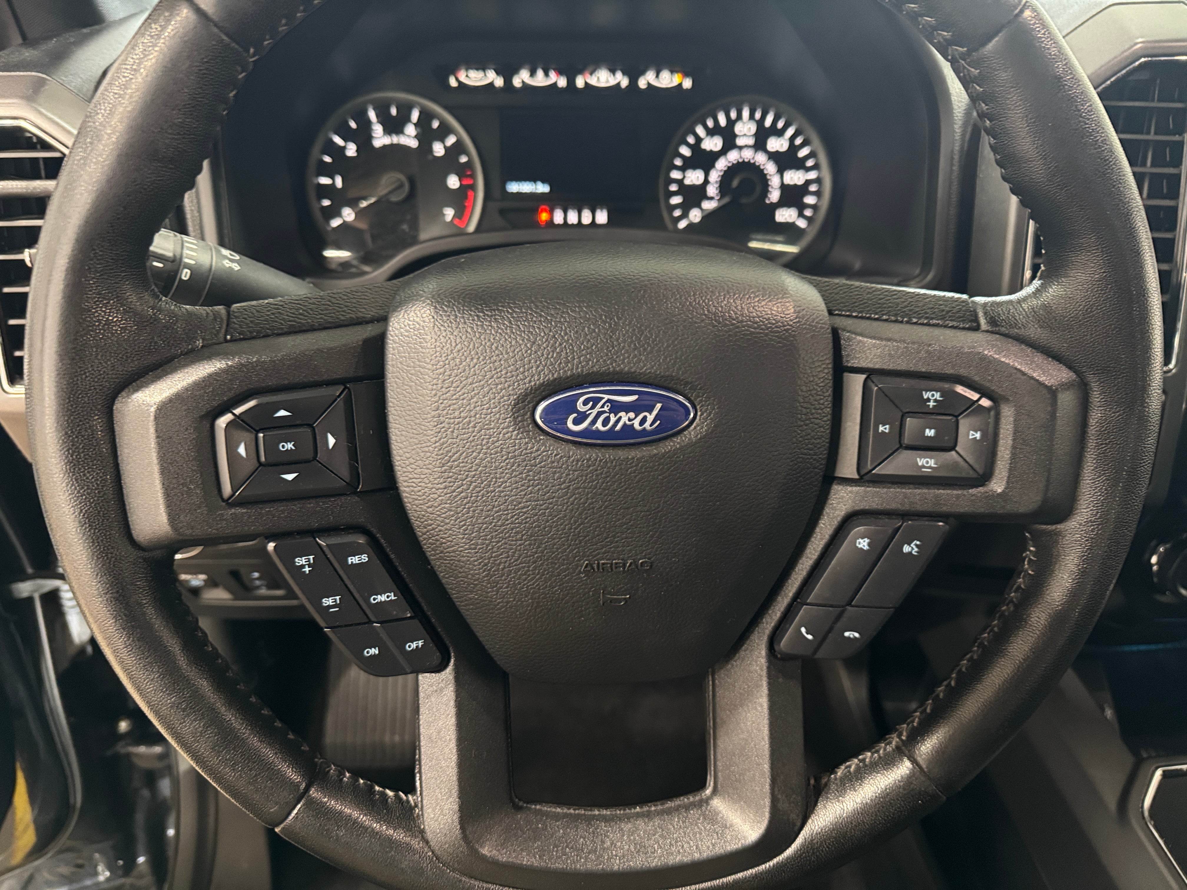 Thumbnail: 2019 Ford Econoline - 5