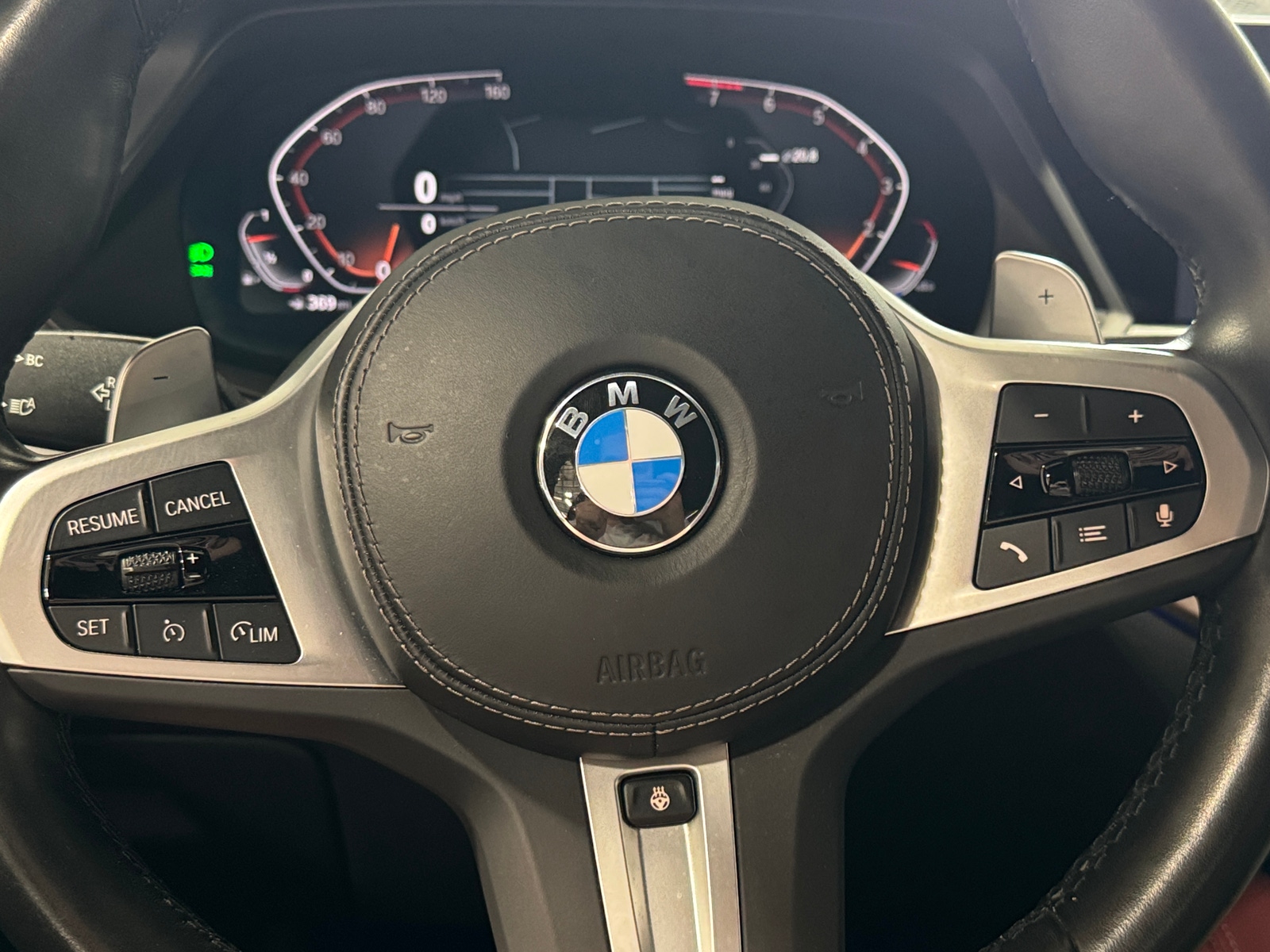 Thumbnail: 2022 BMW X6 - 4