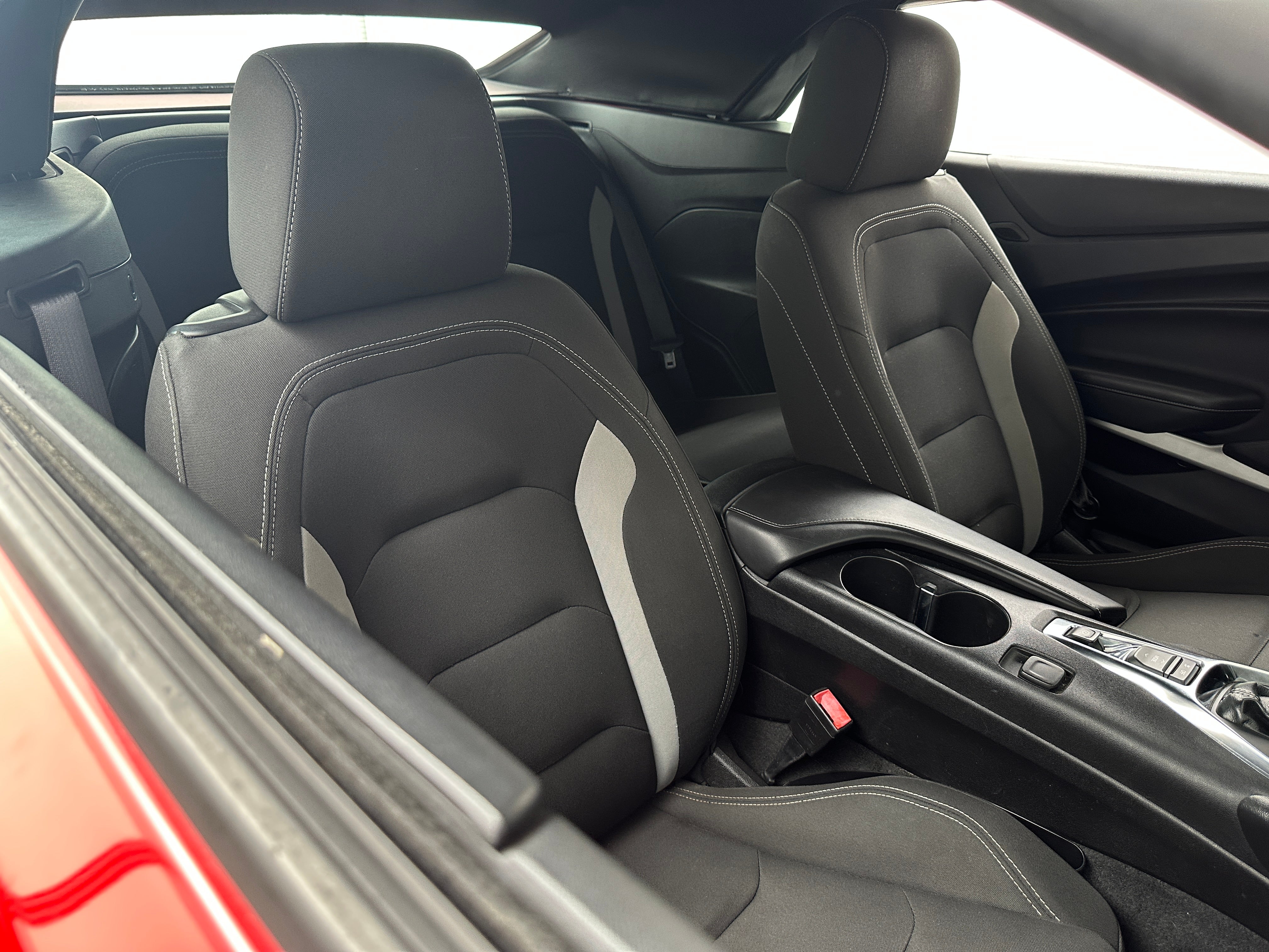 2019 Chevrolet Camaro LT 2