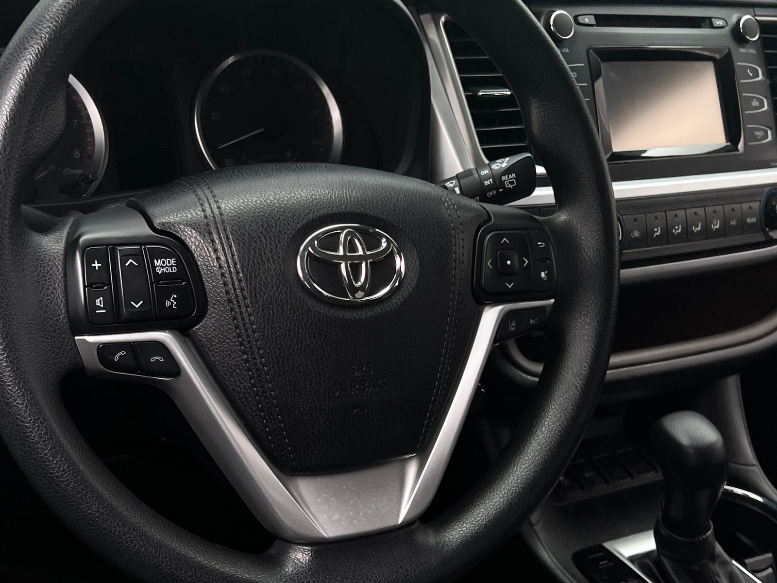 Thumbnail: 2018 Toyota Highlander - 5