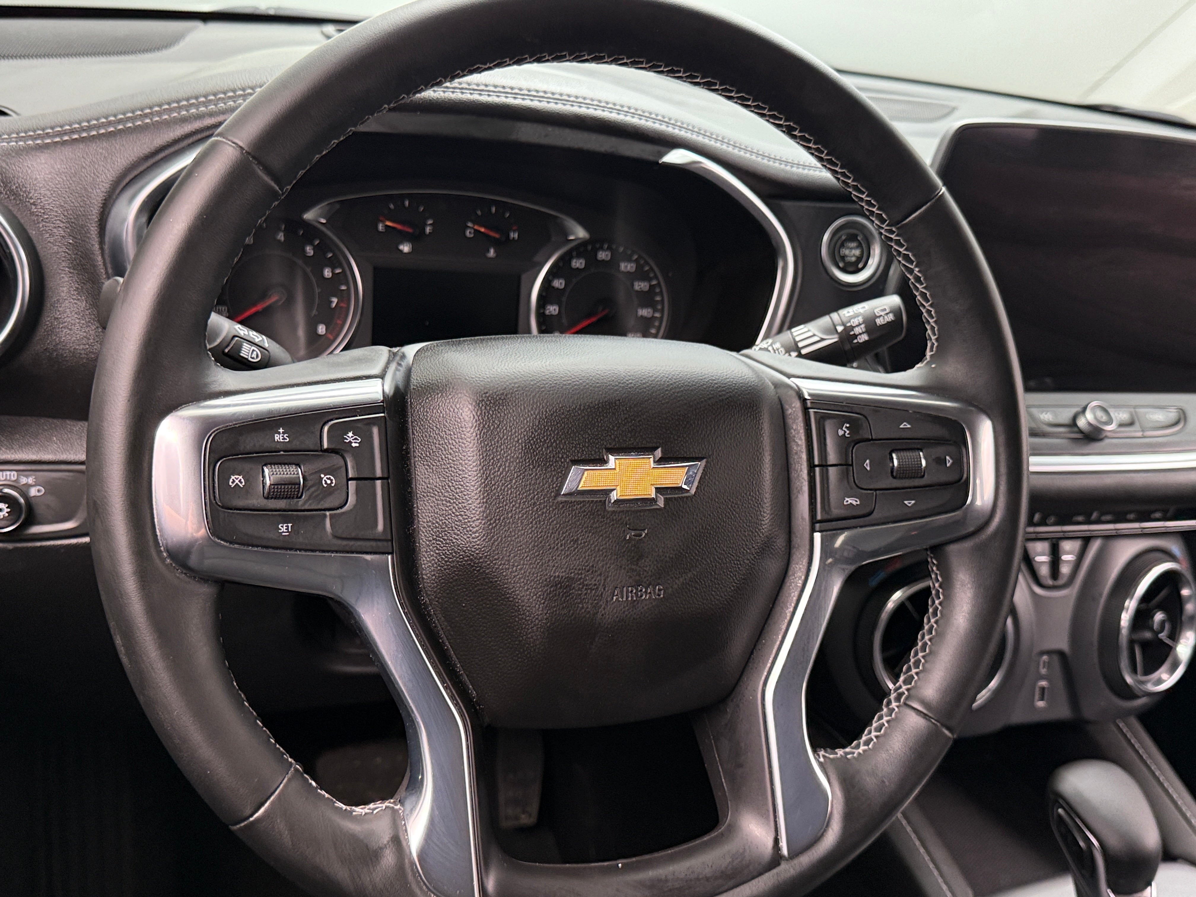 Thumbnail: 2023 Chevrolet Blazer - 4