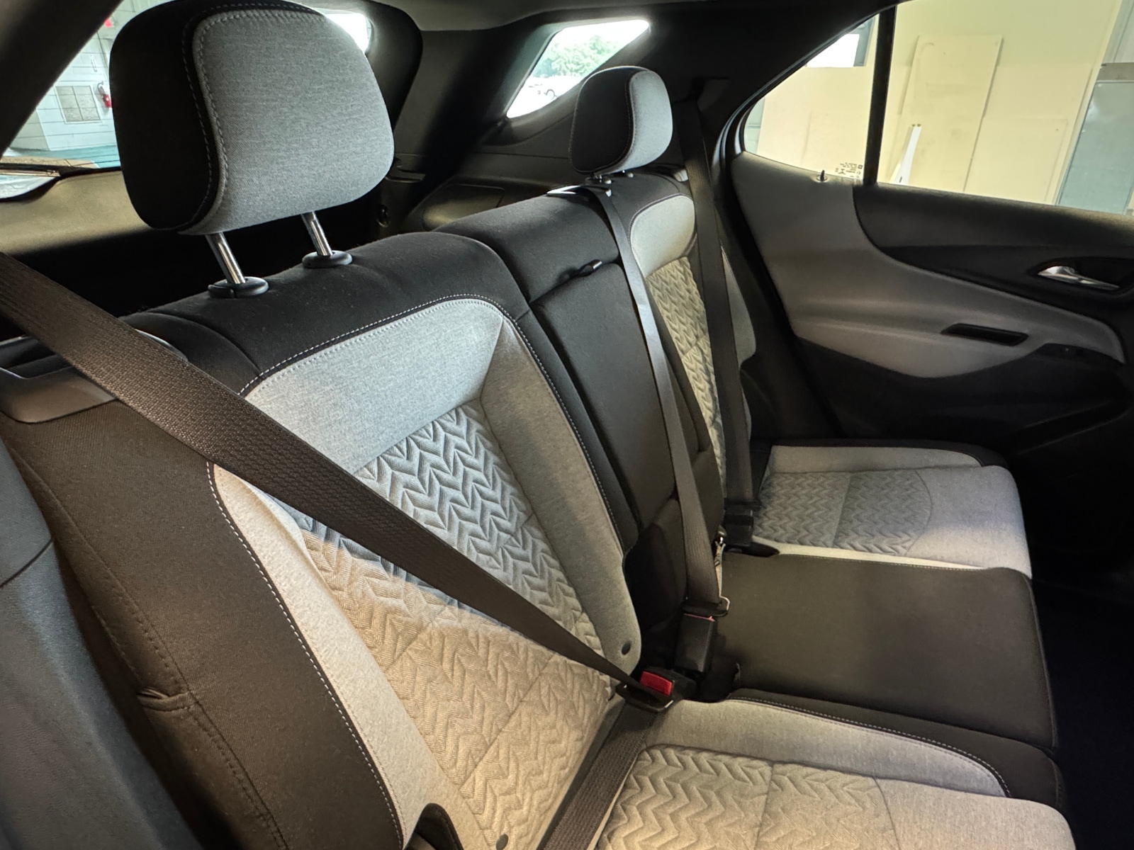 Thumbnail: 2022 Chevrolet Equinox - 6