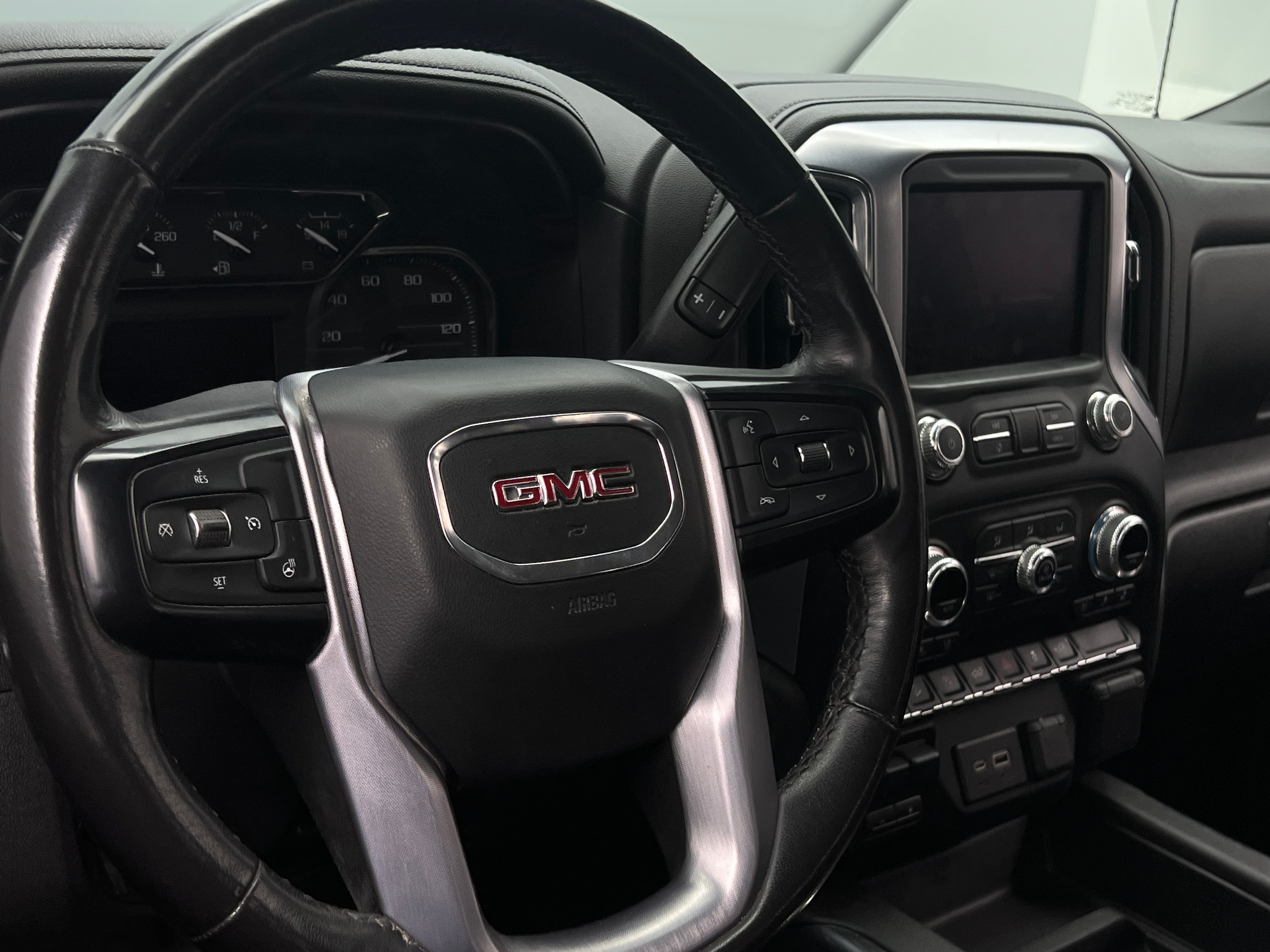 2020 GMC Sierra 1500 SLT 4