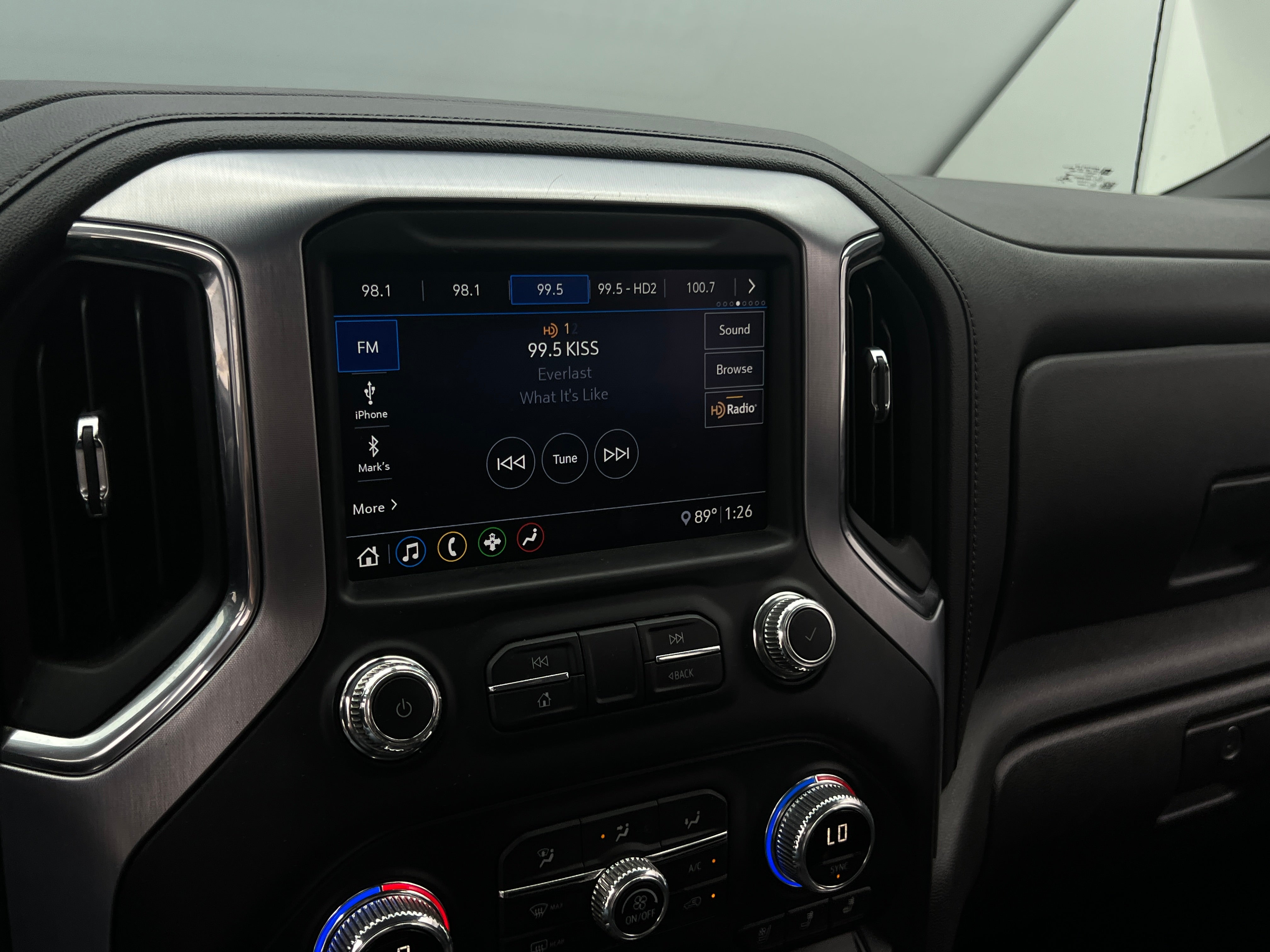 2020 GMC Sierra 1500 SLT 3