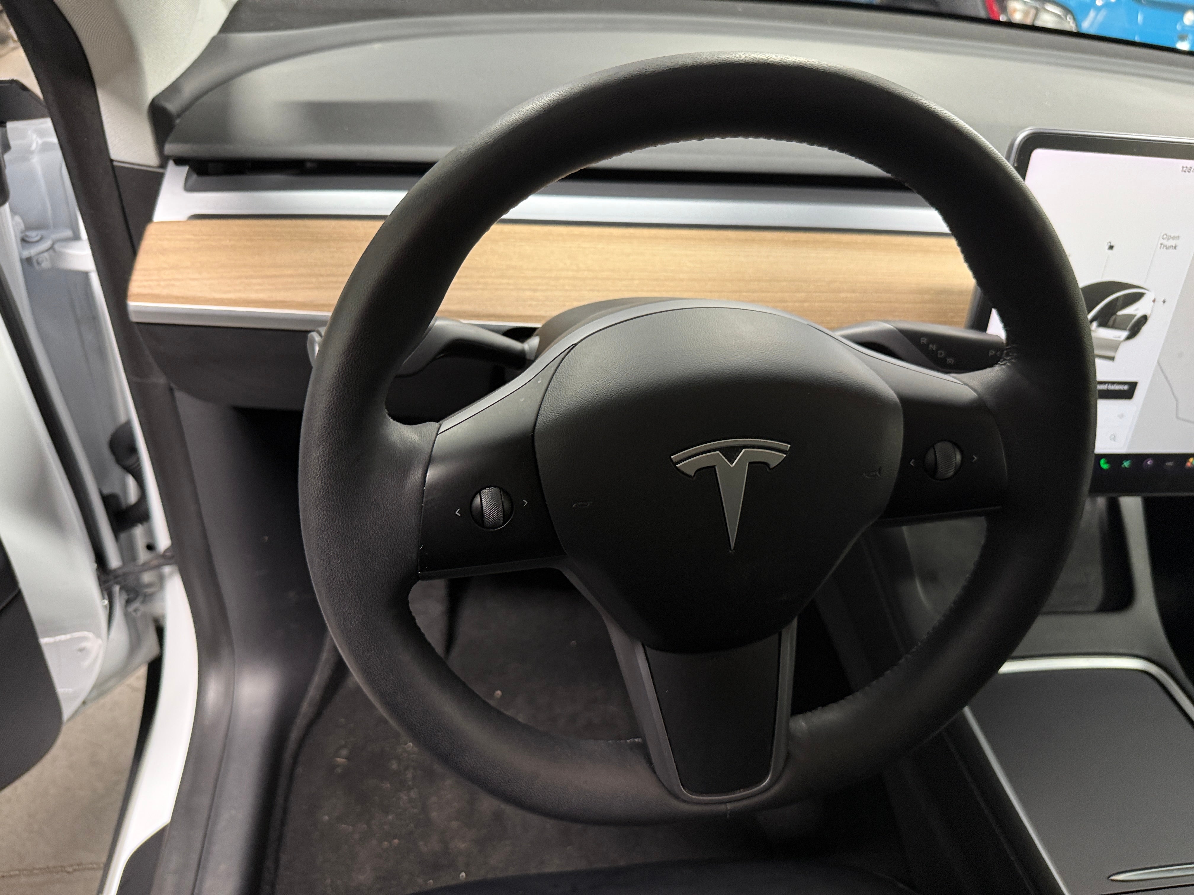 2021 Tesla Model Y Standard Range 4