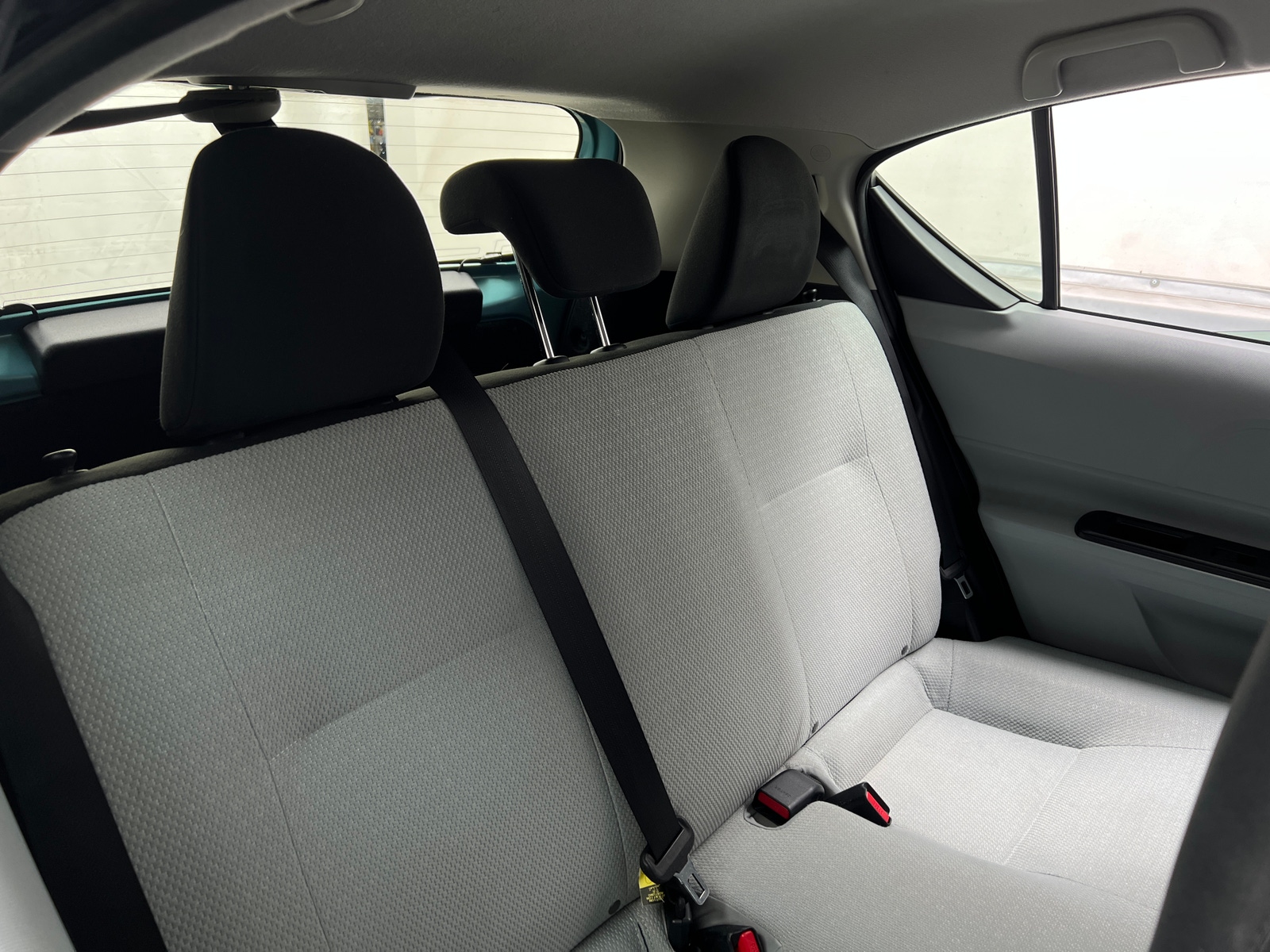 Thumbnail: 2014 Toyota Prius c - 6