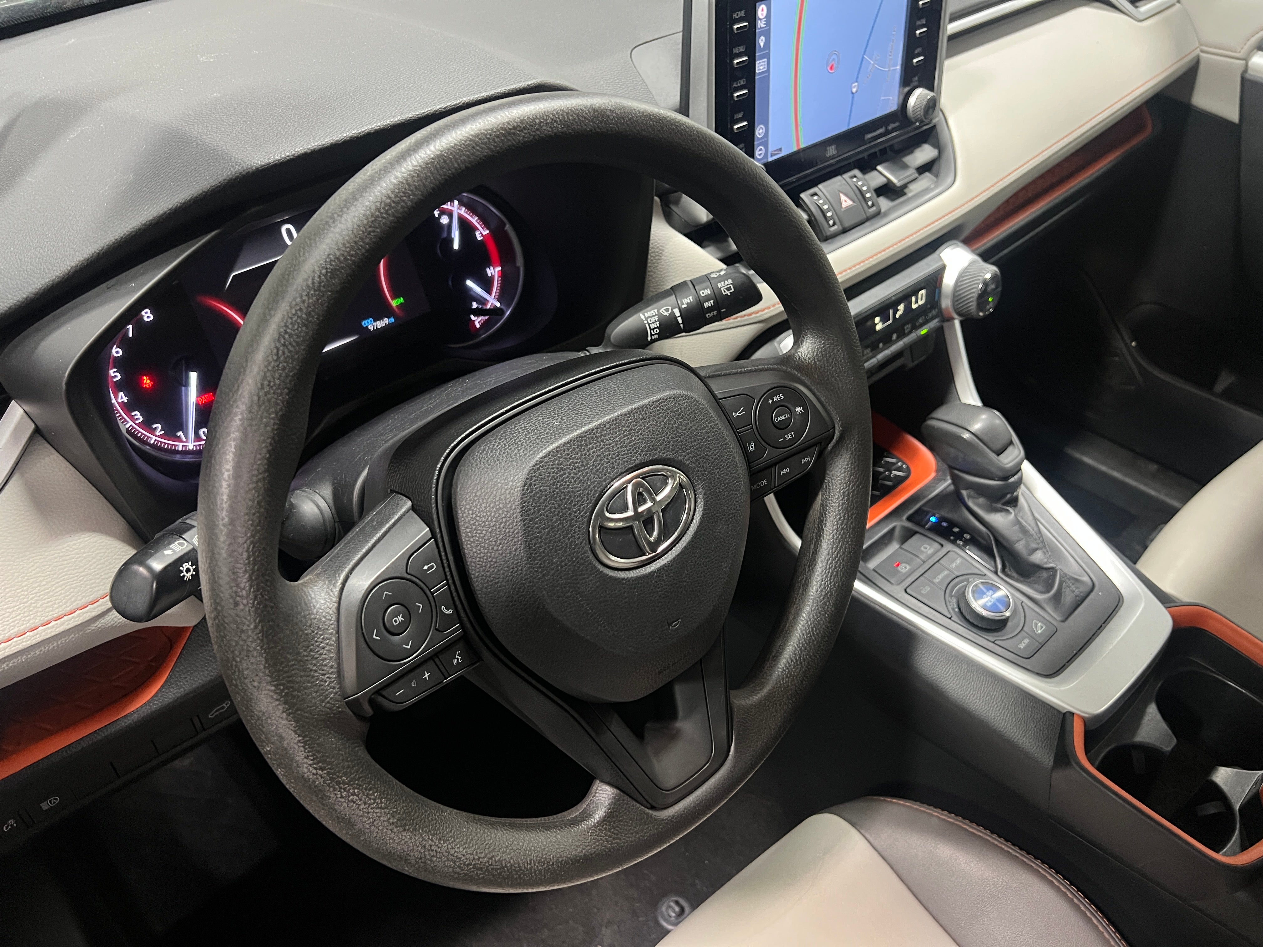 2019 Toyota RAV4 Adventure 4