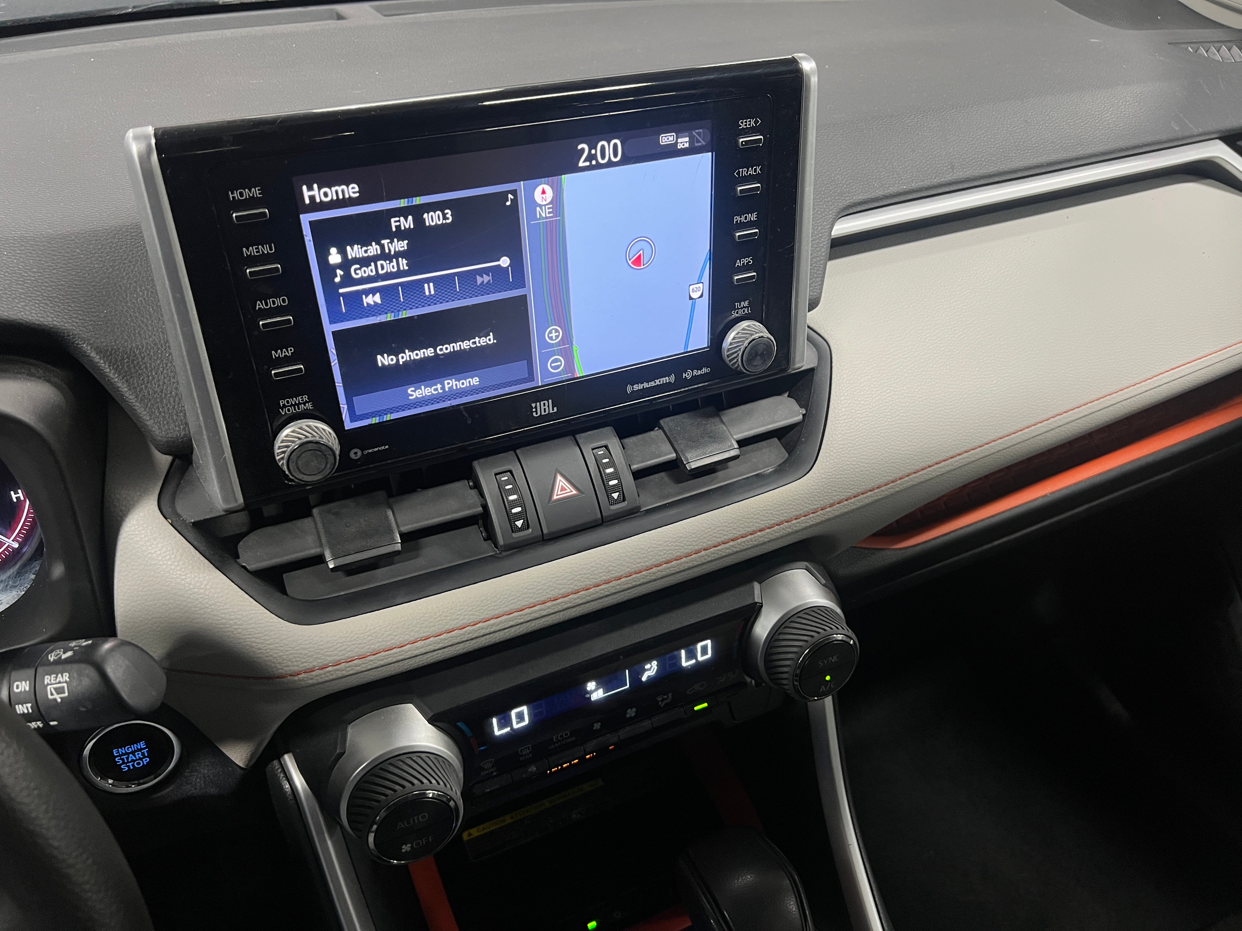2019 Toyota RAV4 Adventure 3