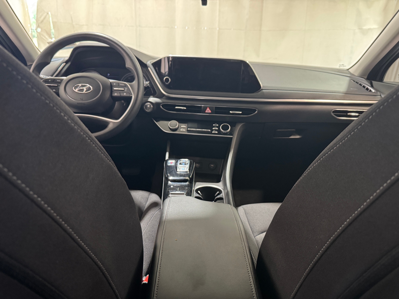 Thumbnail: 2023 Hyundai Sonata - 3