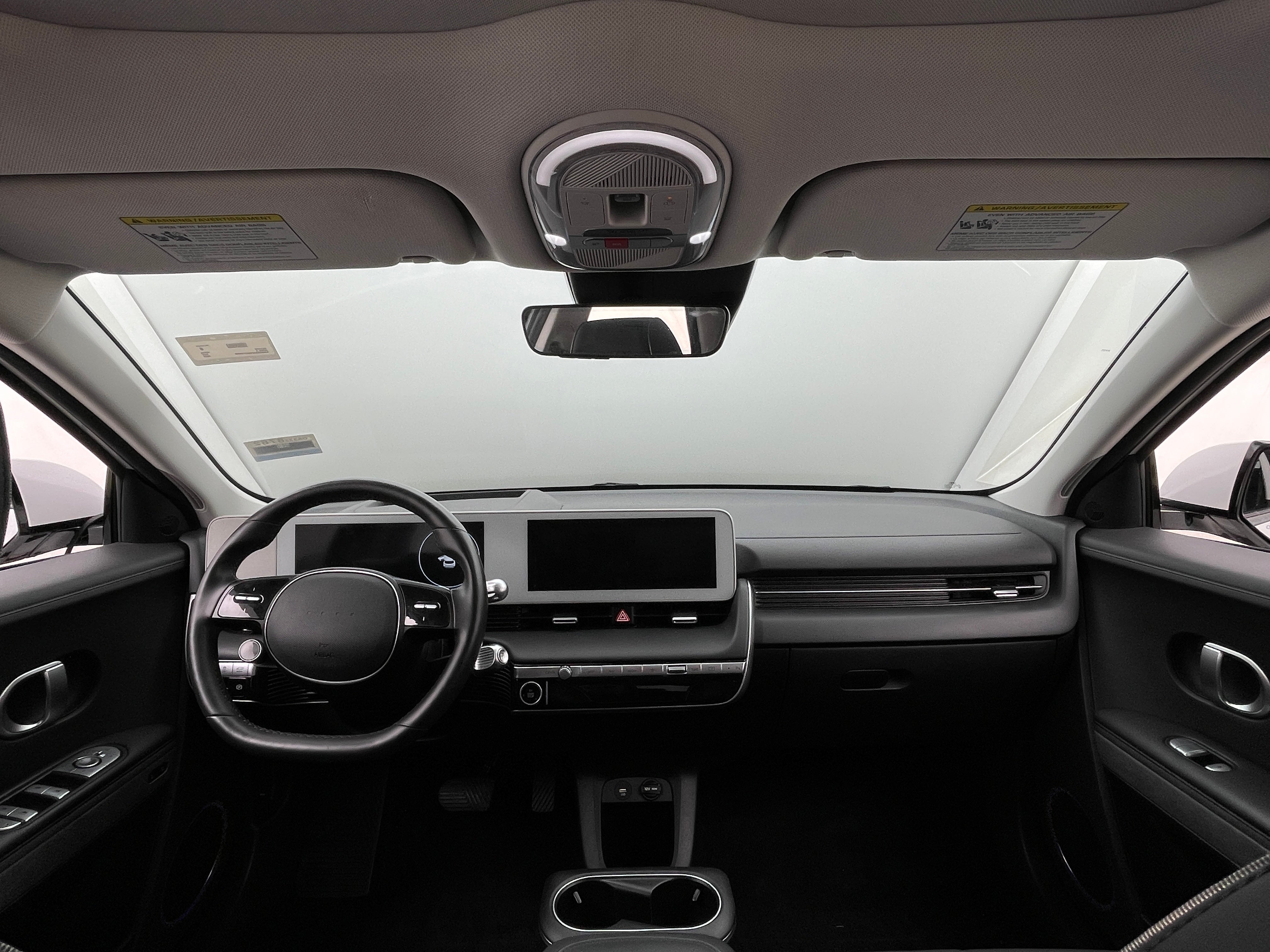 Thumbnail: 2022 Hyundai Ioniq 5 - 2