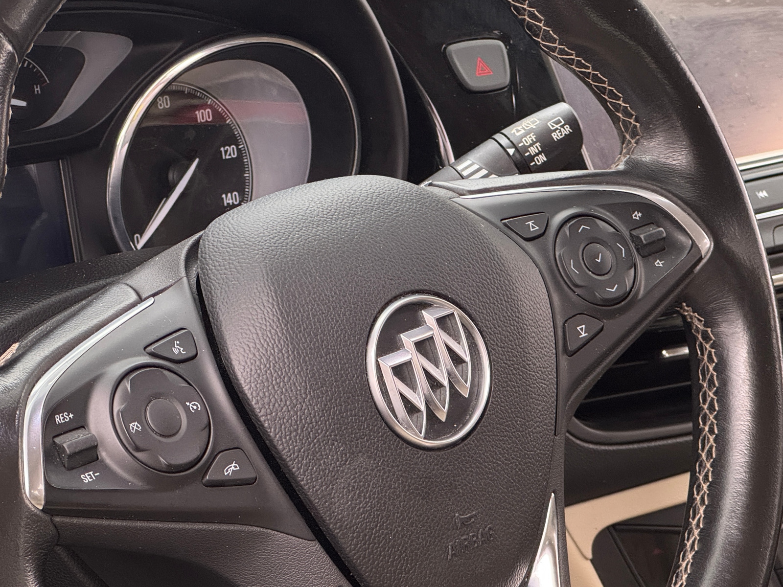 Thumbnail: 2017 Buick Envision - 4