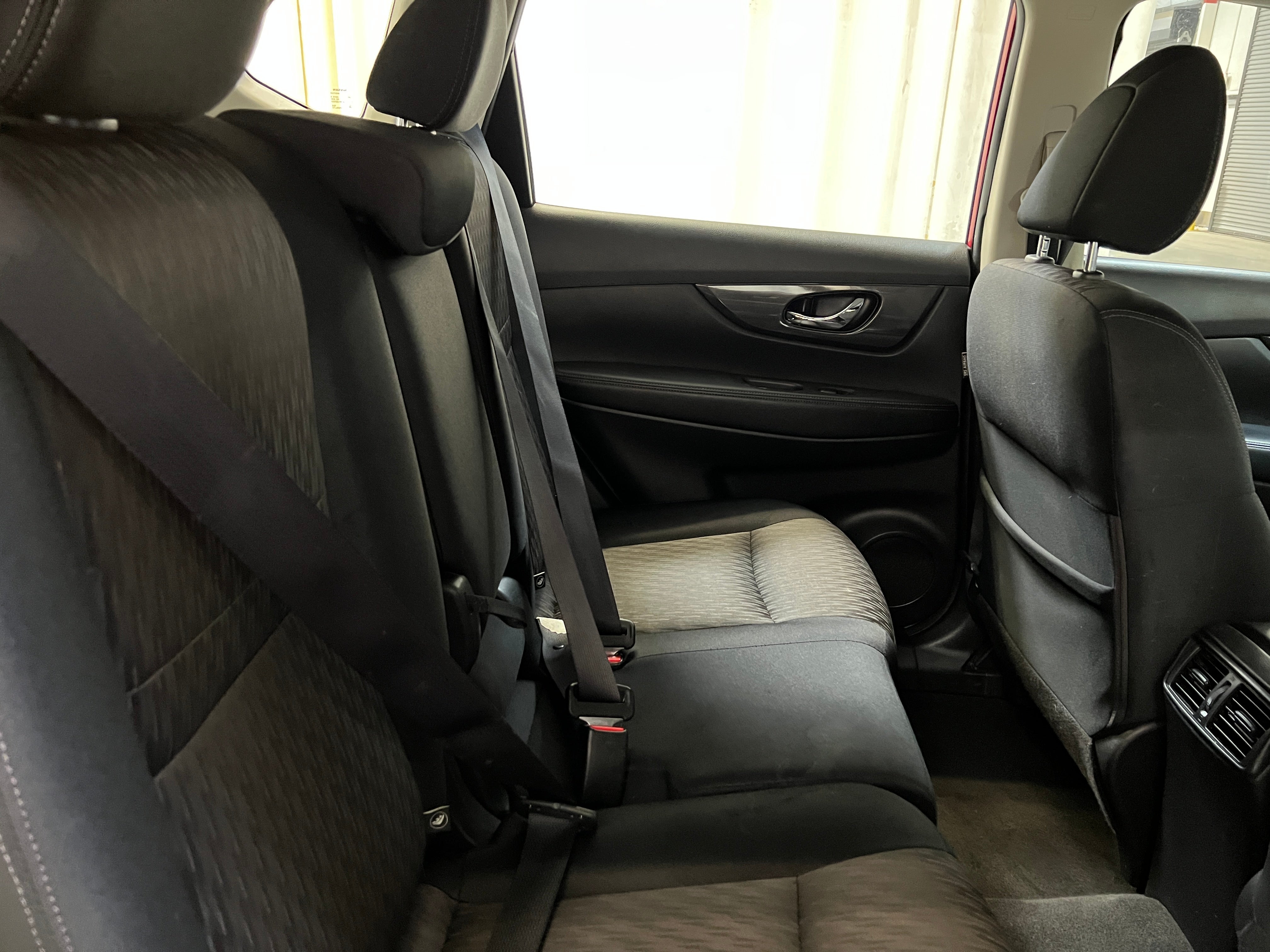 2017 Nissan Rogue S 6