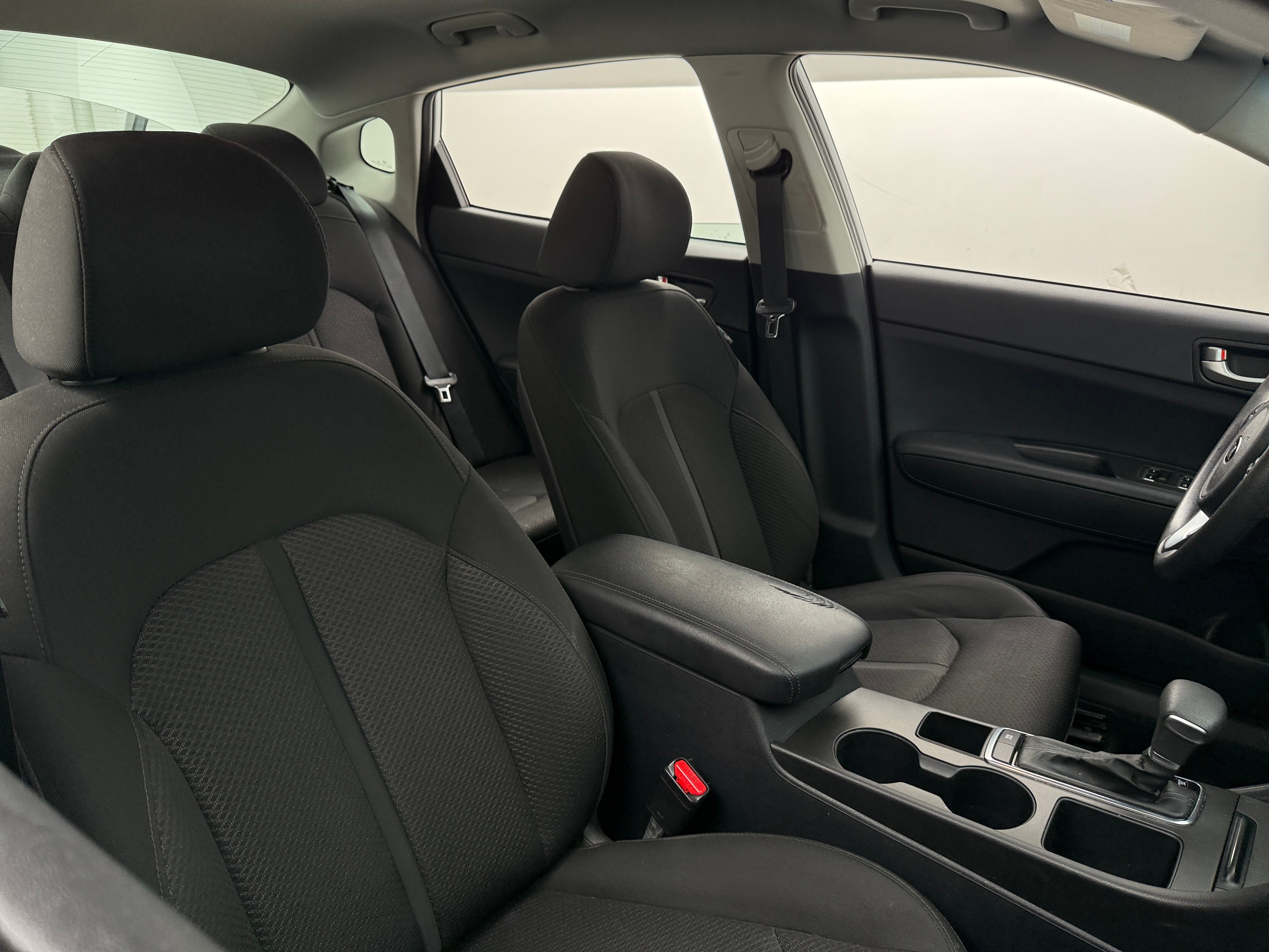 2016 Kia Optima LX 2