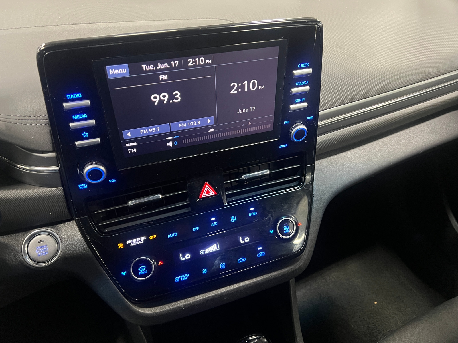Thumbnail: 2021 Hyundai Ioniq - 4