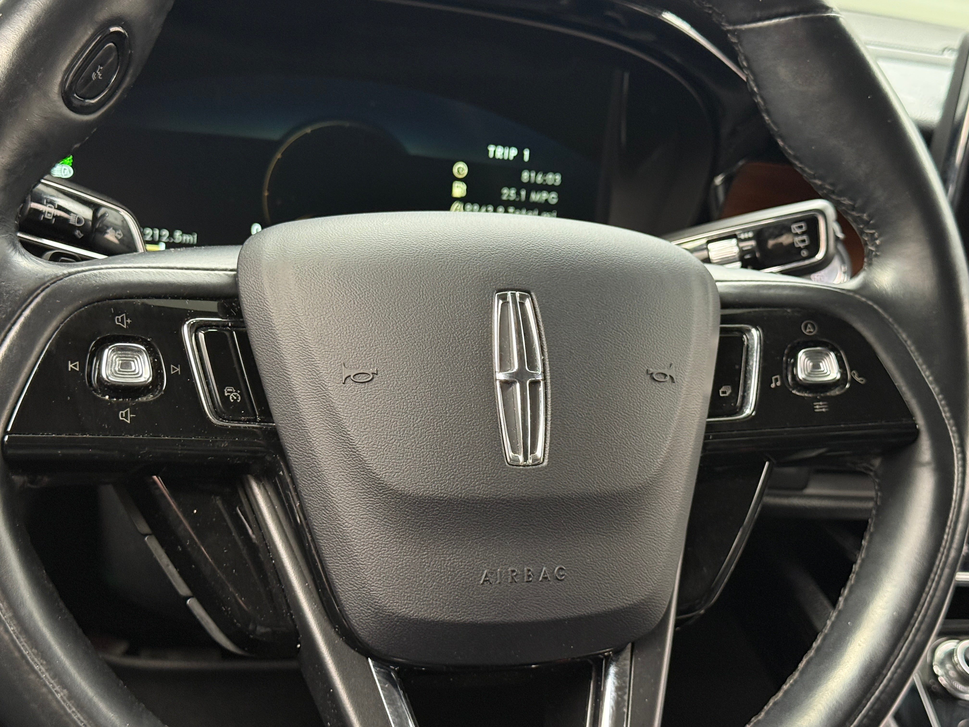 2020 Lincoln Corsair Reserve 4