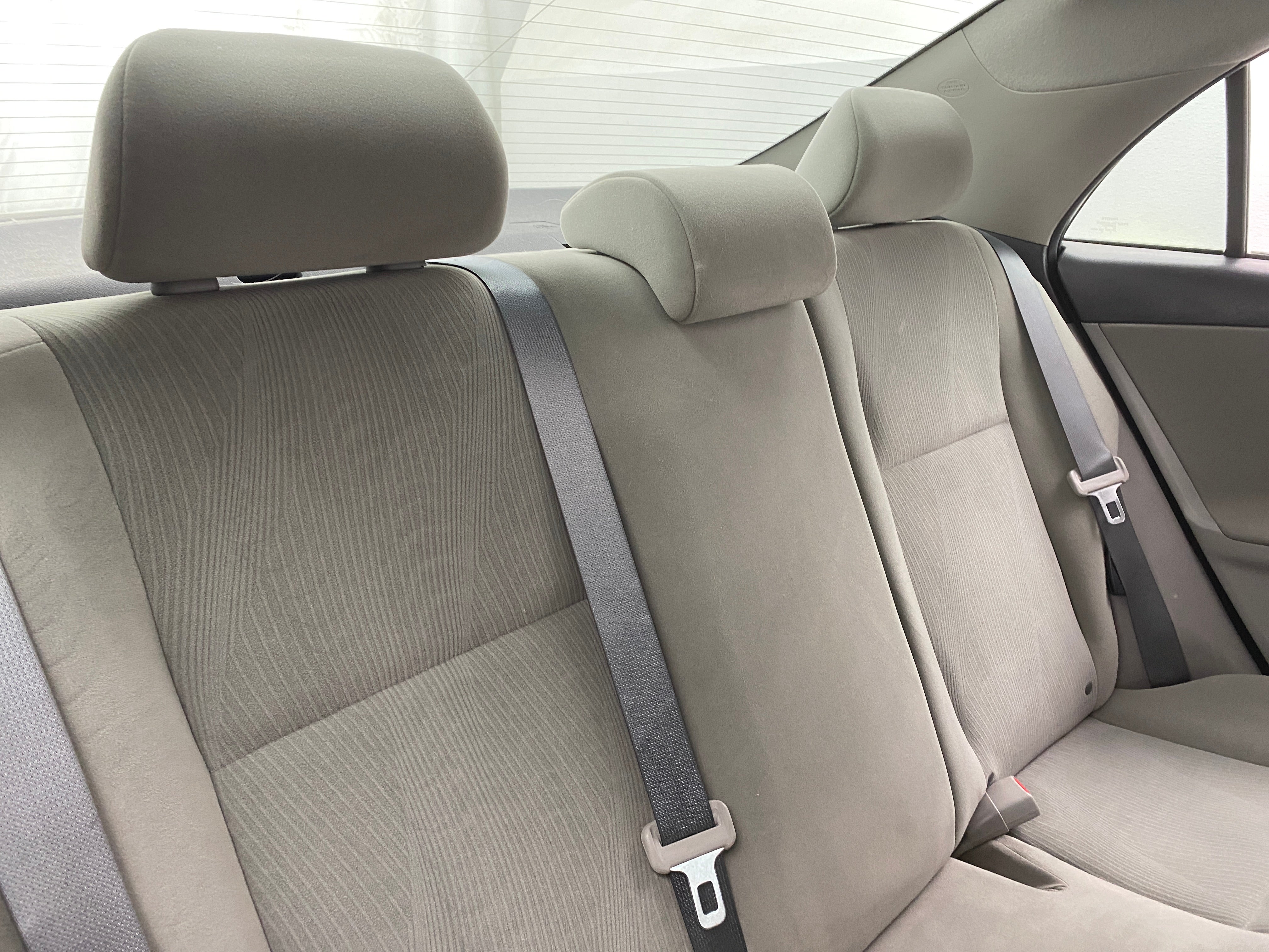 2013 Toyota Corolla LE 6