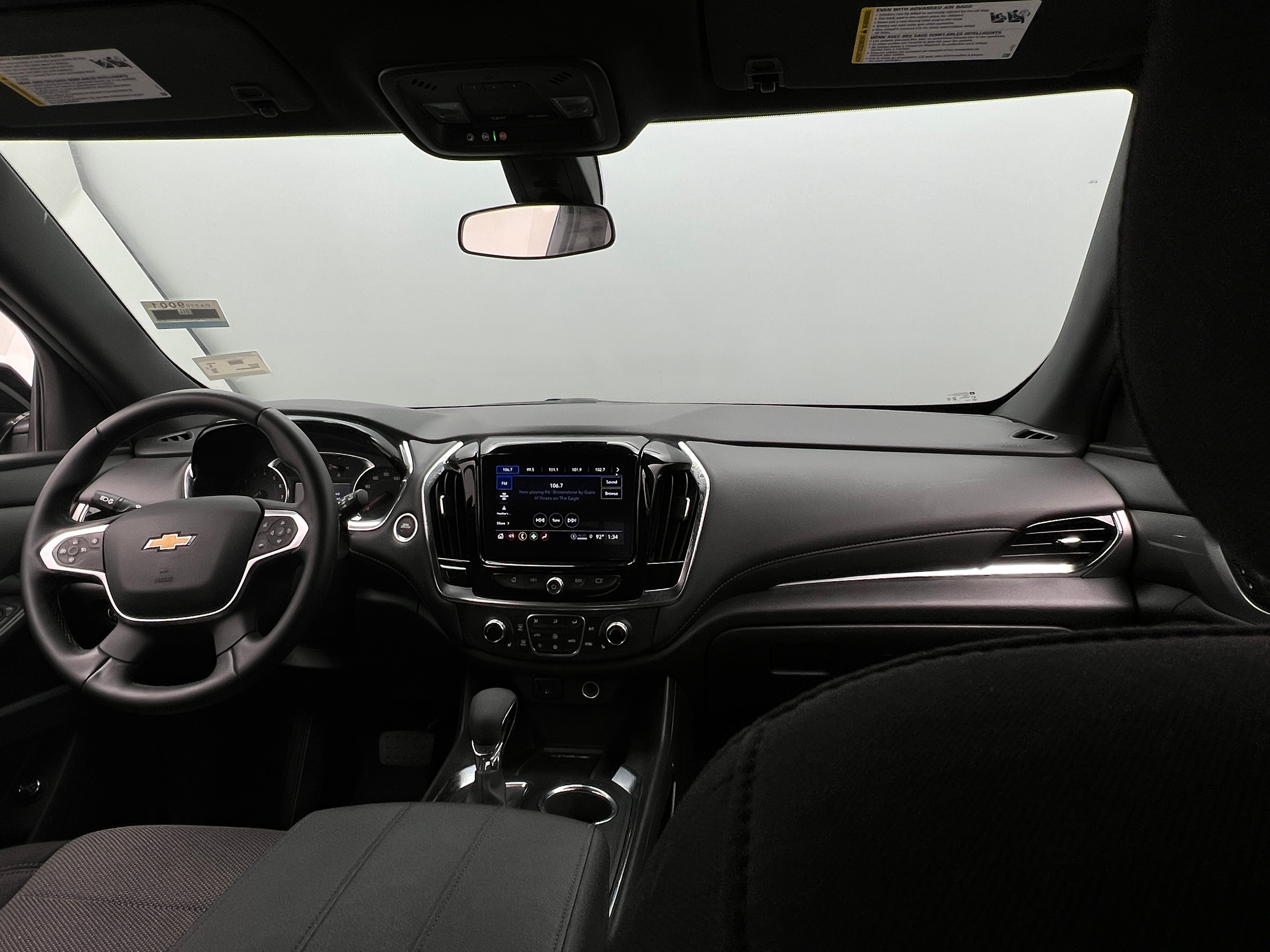 2023 Chevrolet Traverse LT 3
