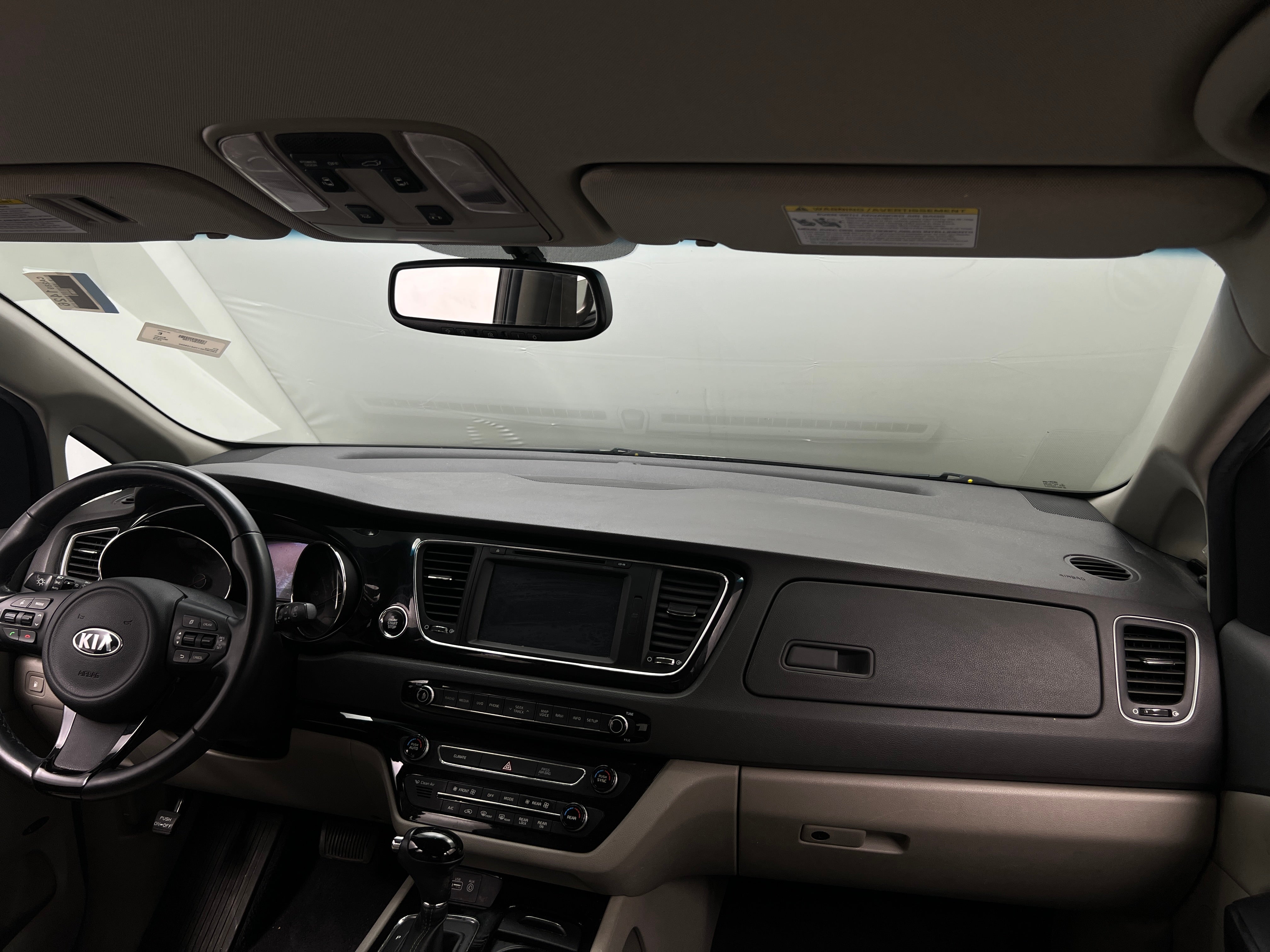 2016 Kia Sedona SX 2