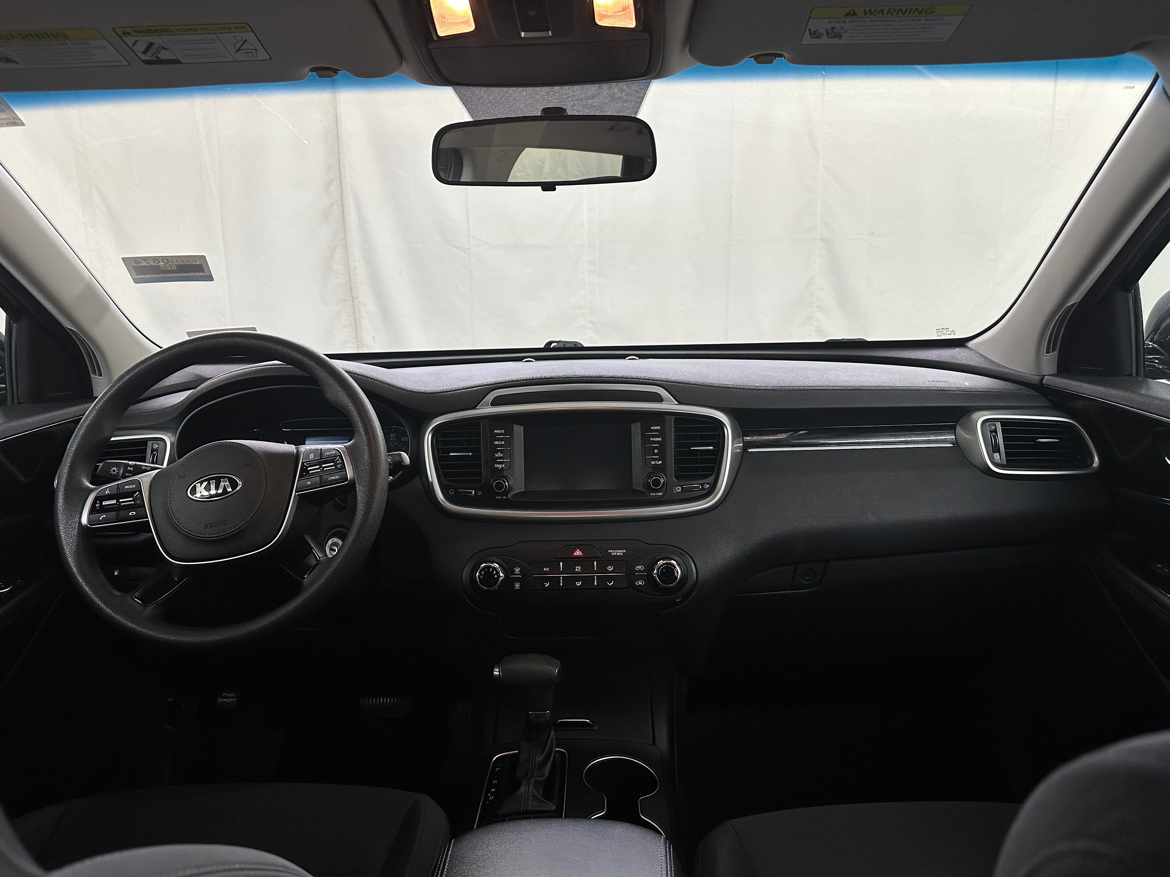 2019 Kia Sorento LX 3