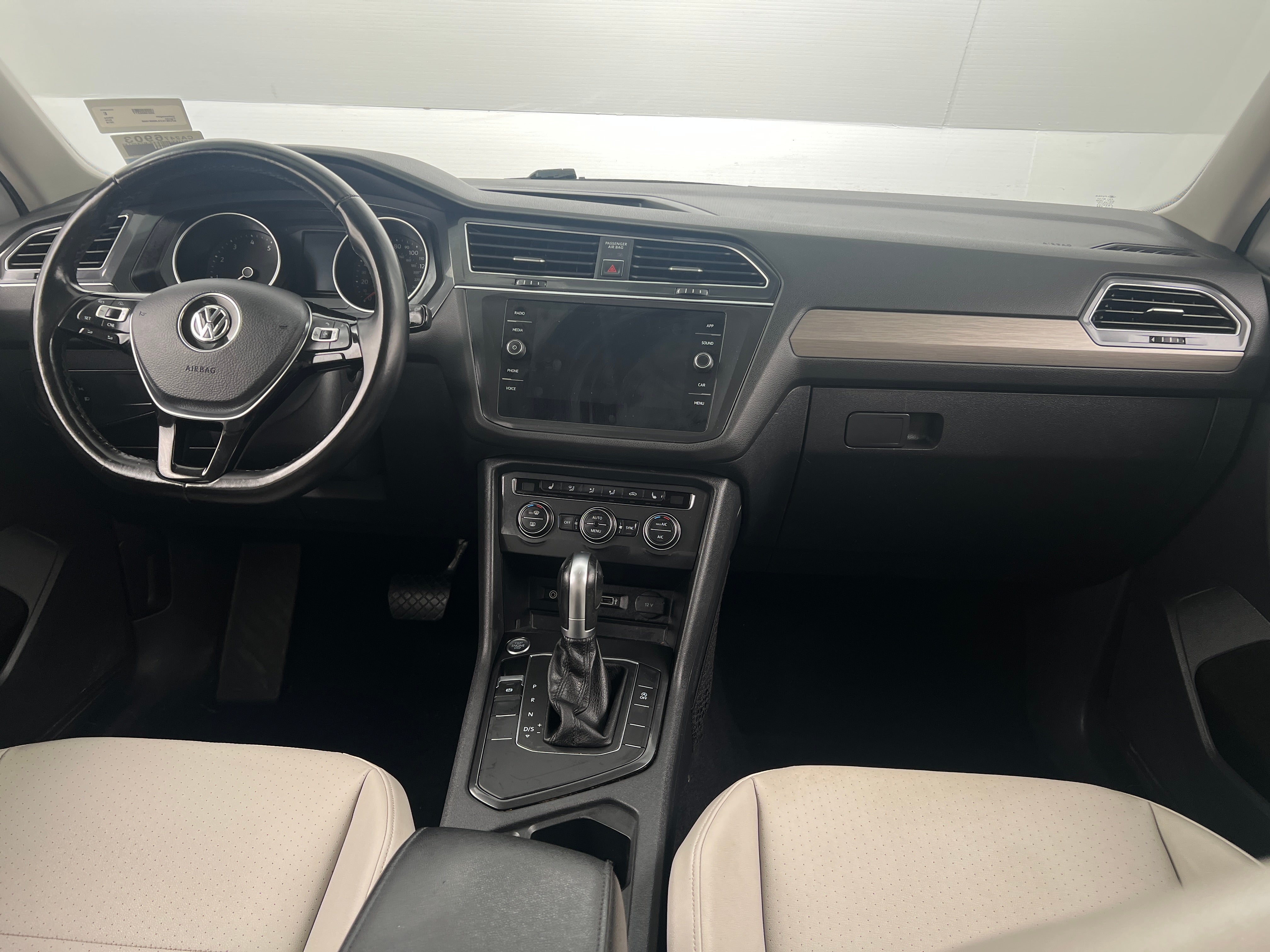 2018 Volkswagen Tiguan 2.0T 2