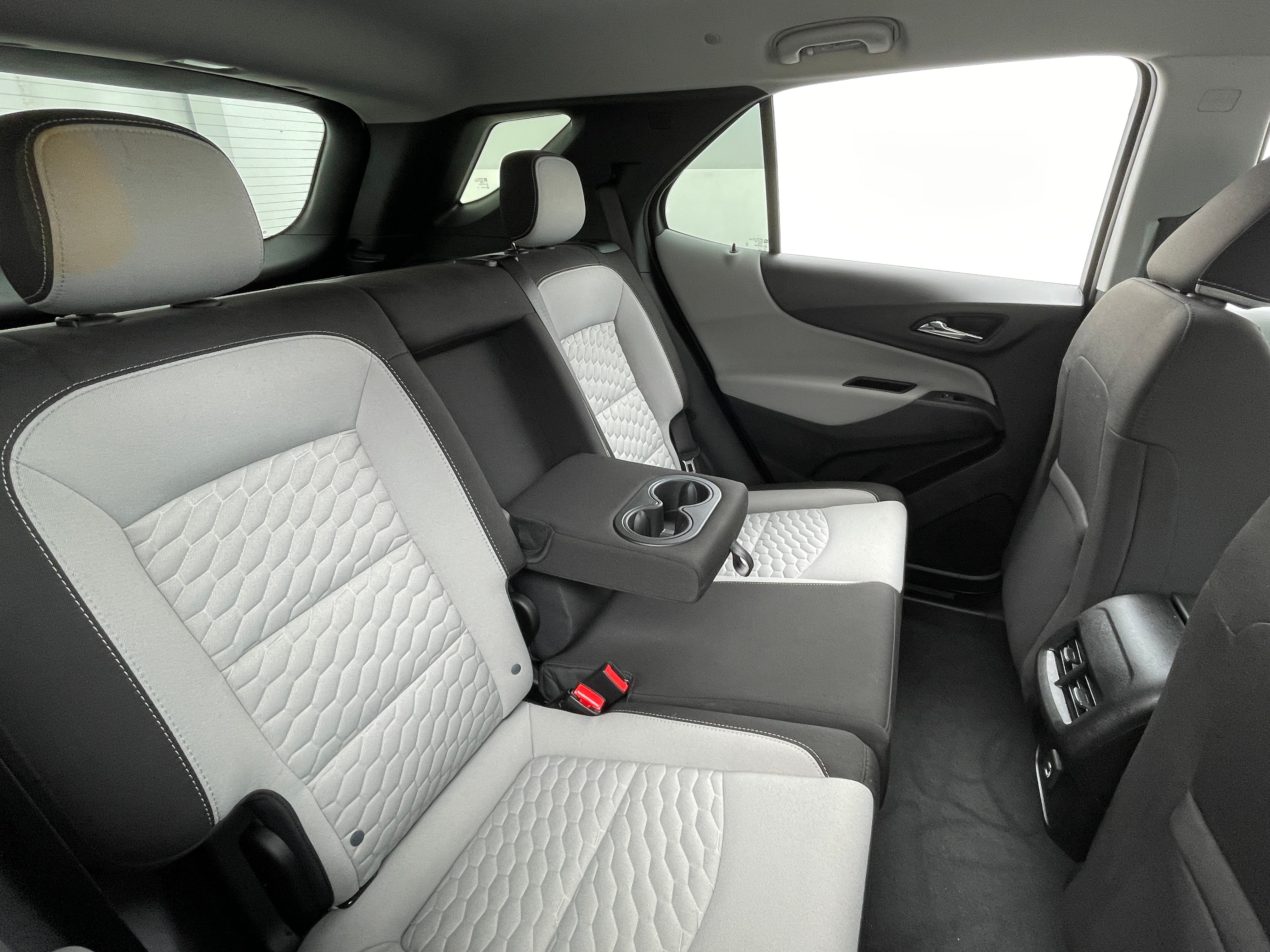 Thumbnail: 2020 Chevrolet Equinox - 6