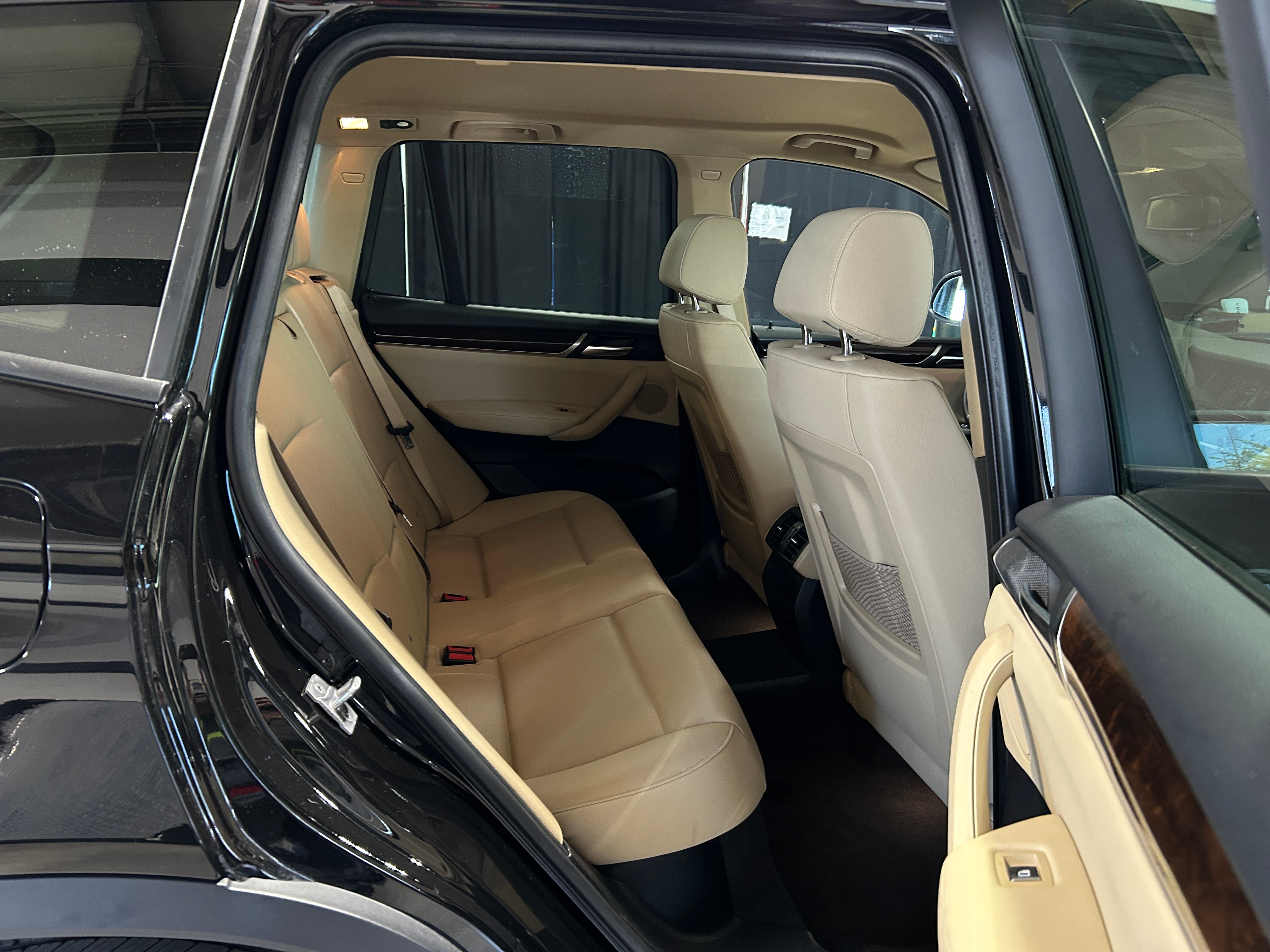 2017 BMW X3 xDrive28i 5
