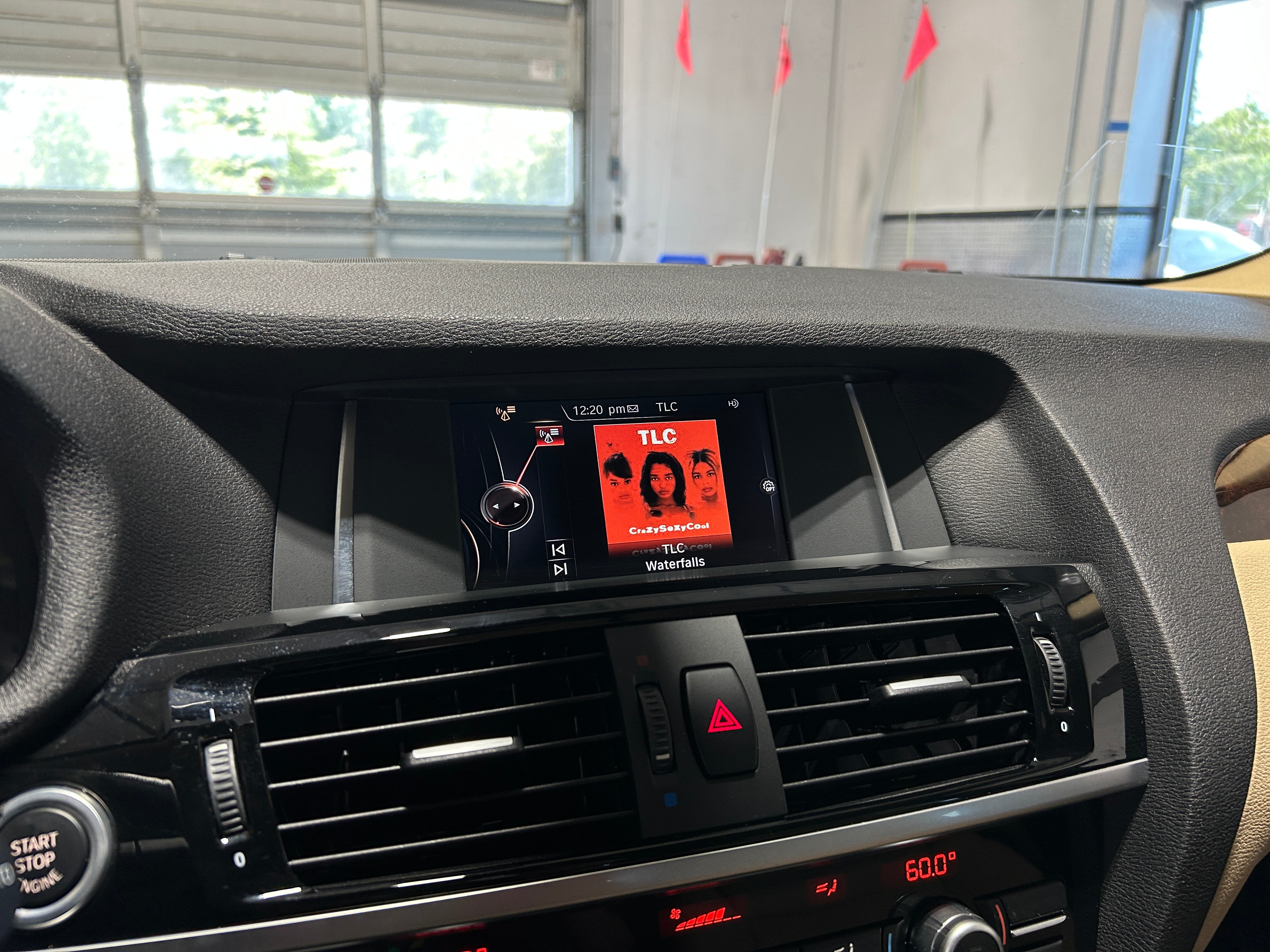 2017 BMW X3 xDrive28i 3