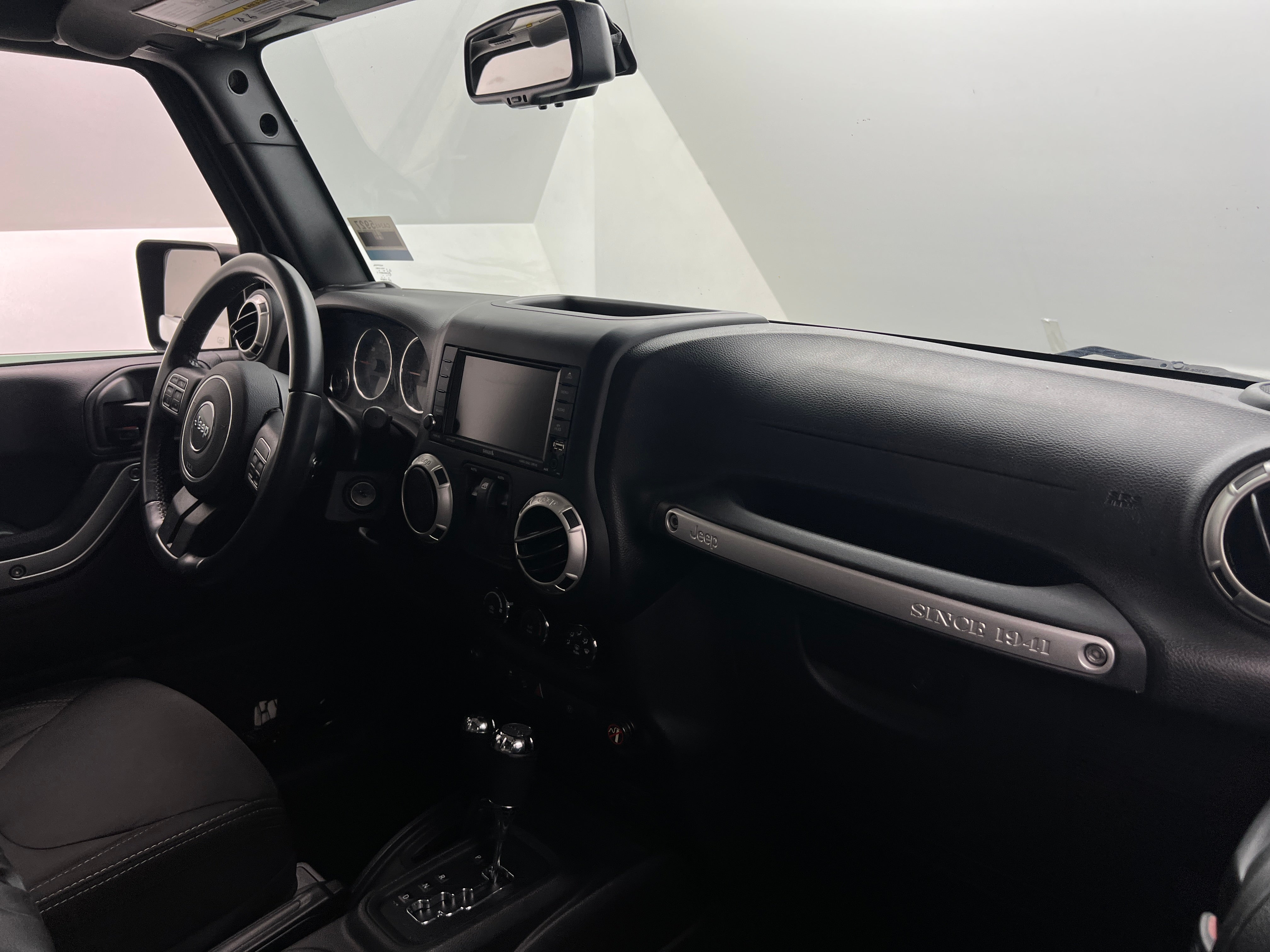 2018 Jeep Wrangler Sahara 3