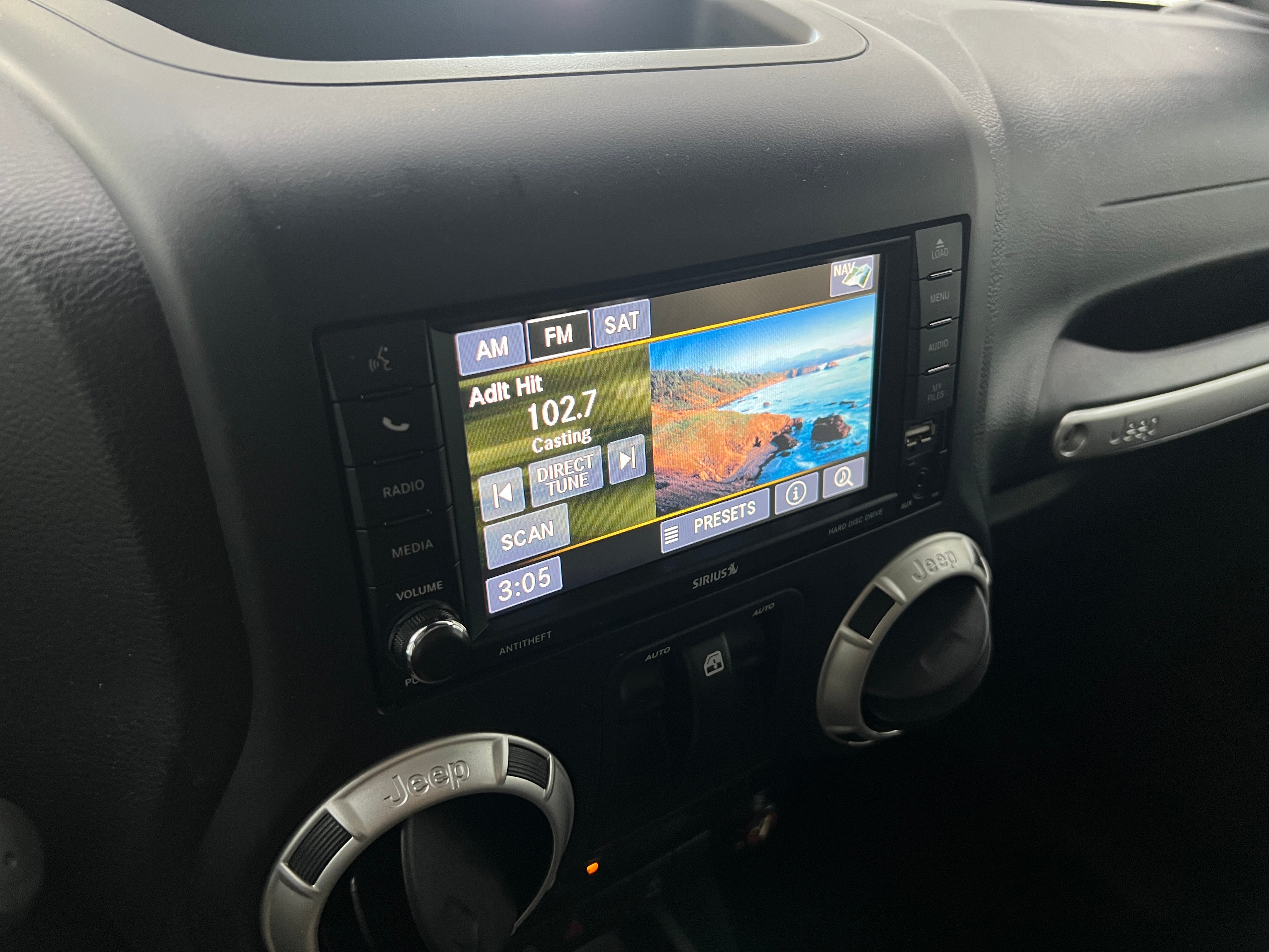 2018 Jeep Wrangler Sahara 4