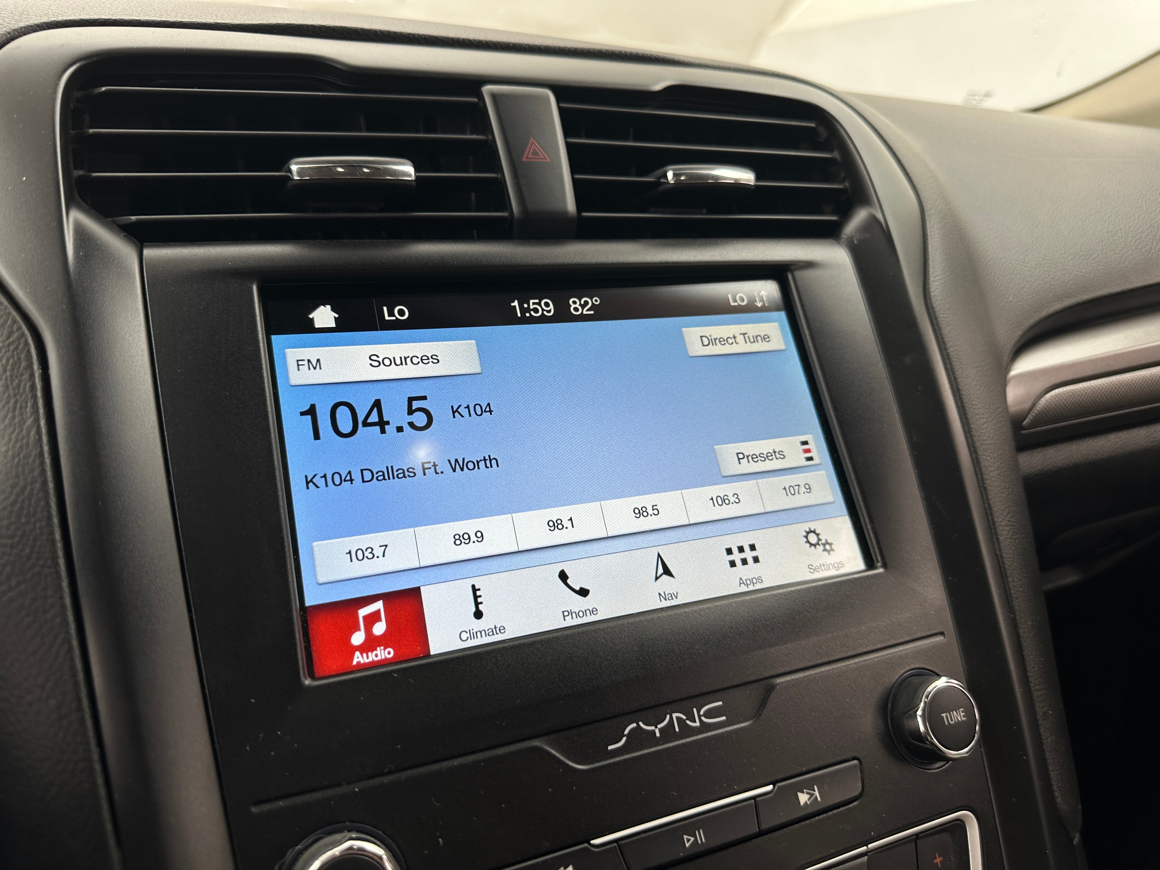 2019 Ford Fusion SE 4