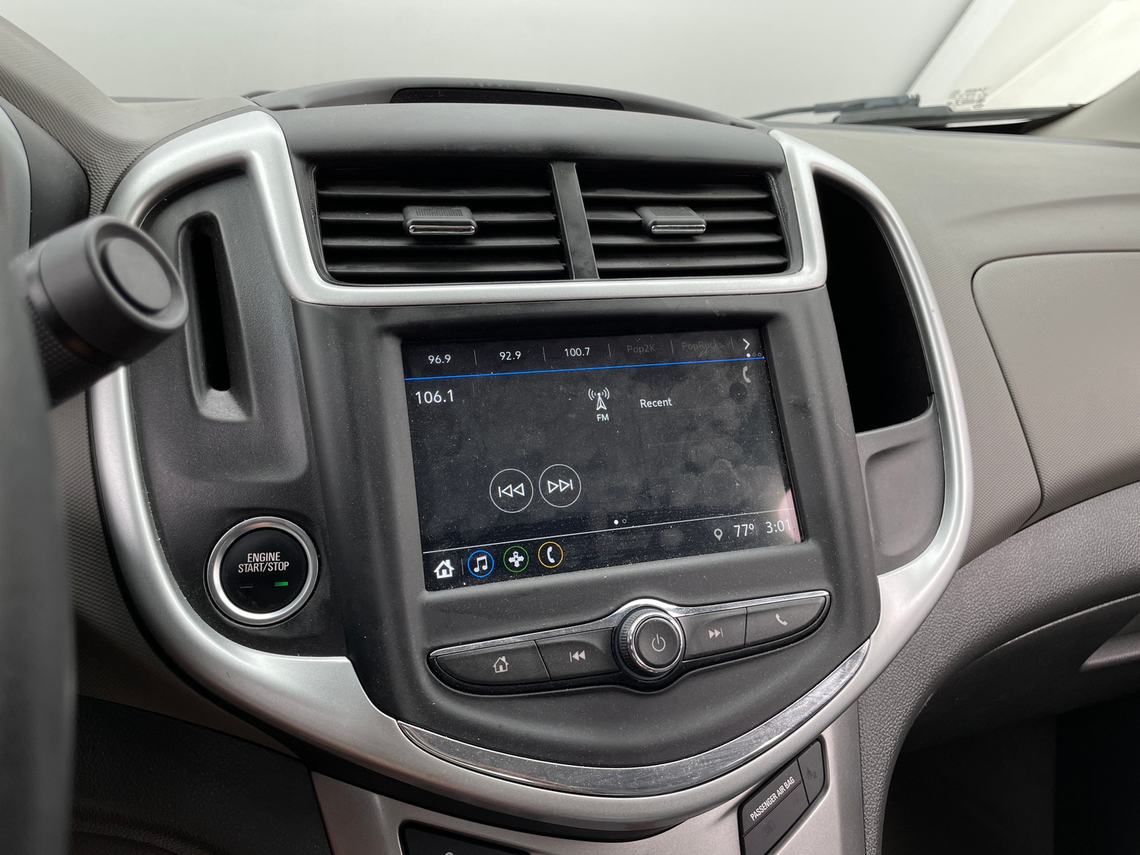 Thumbnail: 2018 Chevrolet Sonic - 4