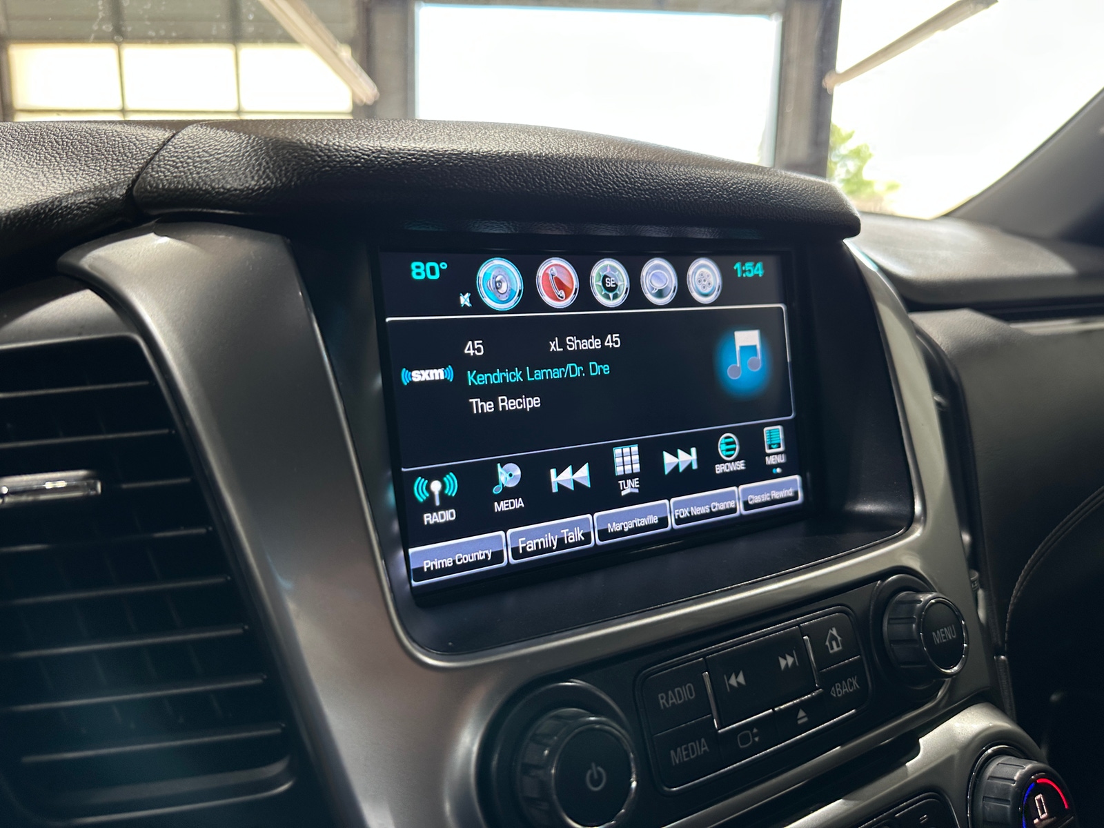 Thumbnail: 2020 Chevrolet Tahoe - 3