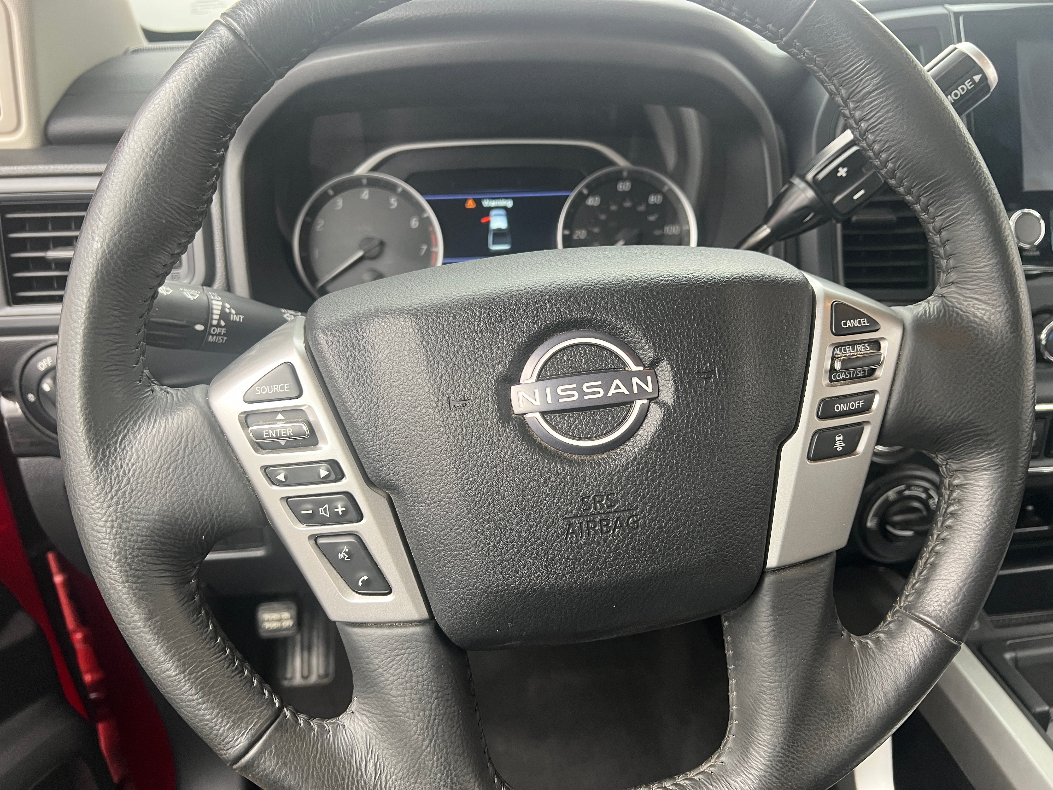 2024 Nissan Titan SV 5