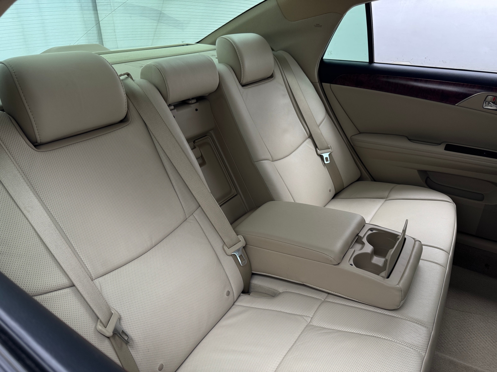 Thumbnail: 2012 Toyota Avalon - 5