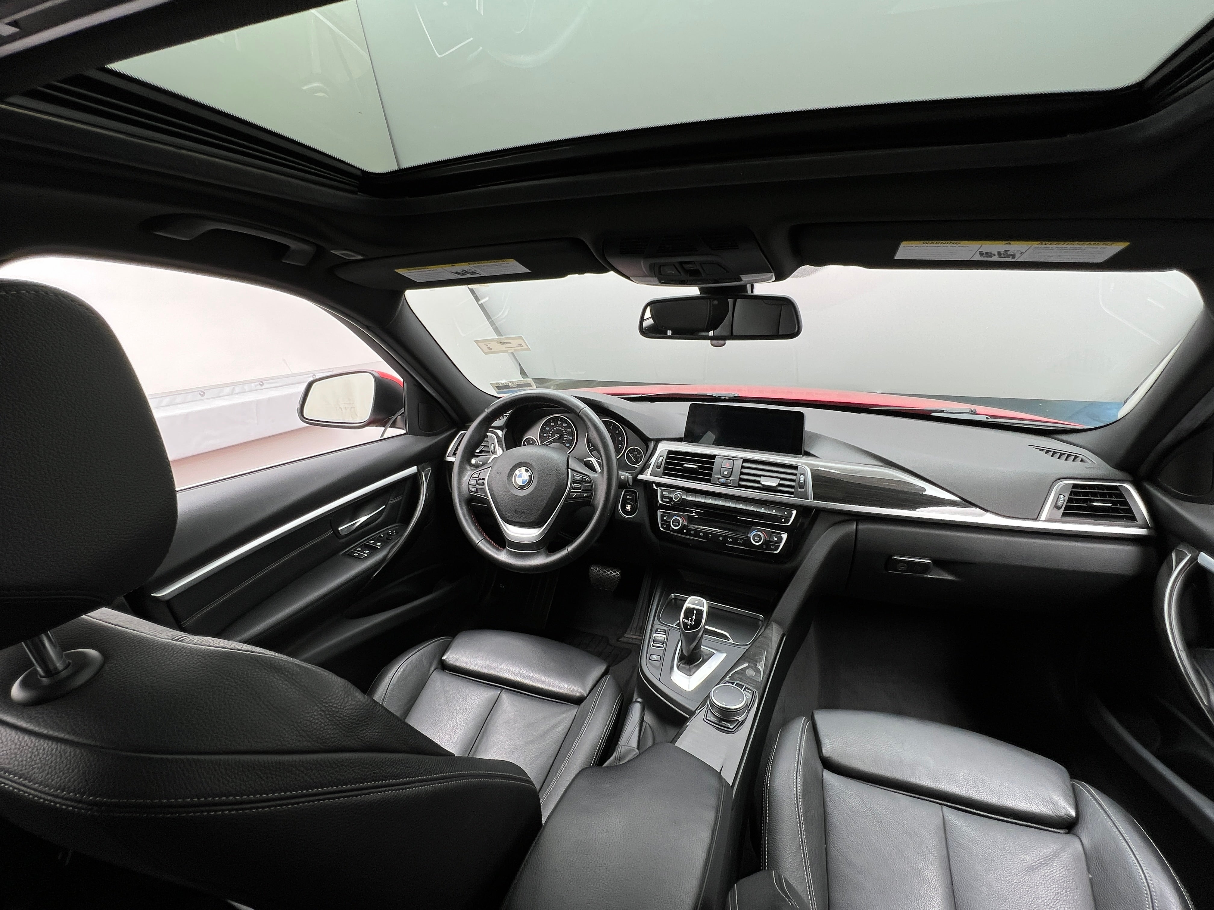 2017 BMW 3 Series 330i 3