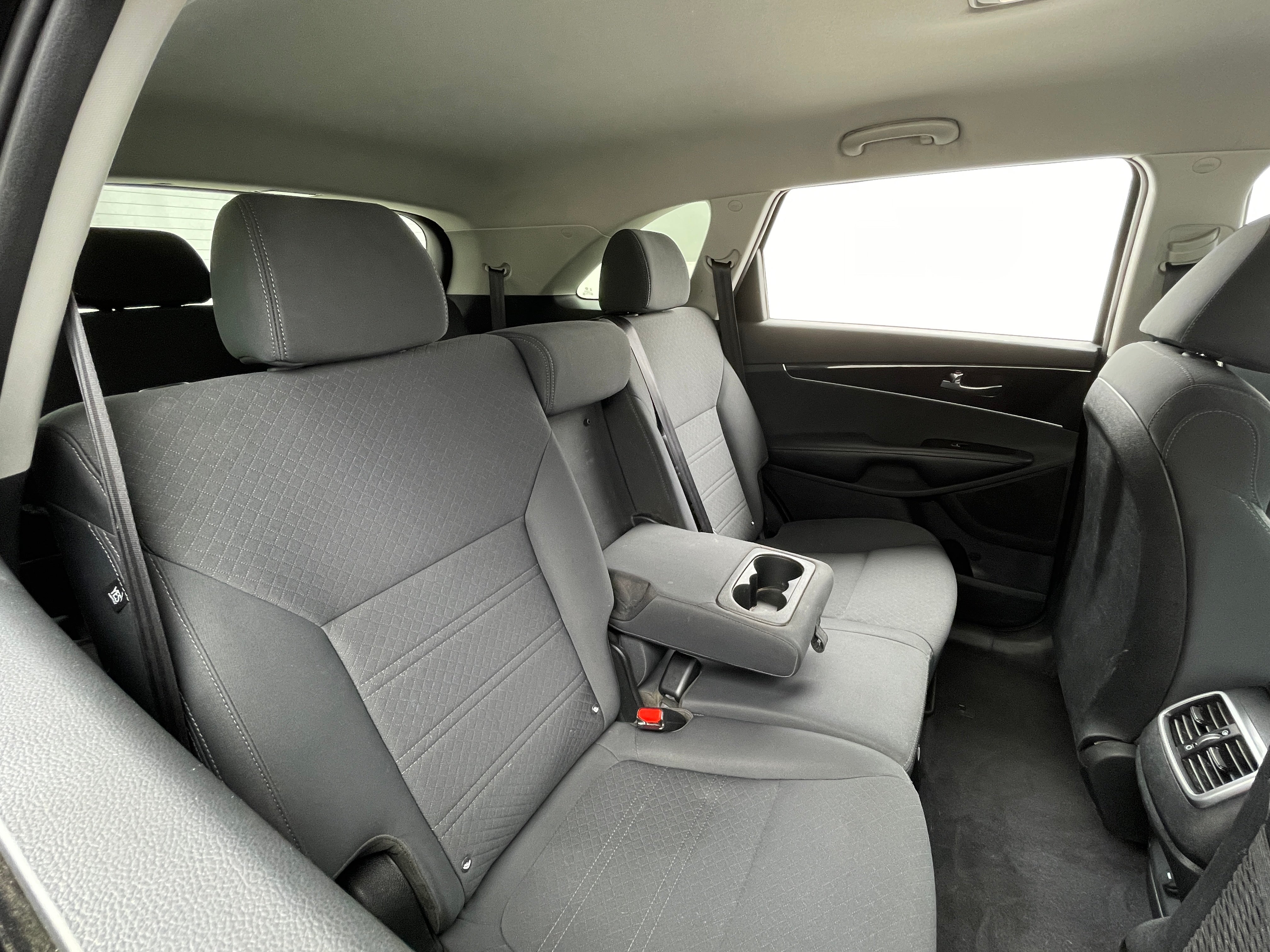 2020 Kia Sorento L 6