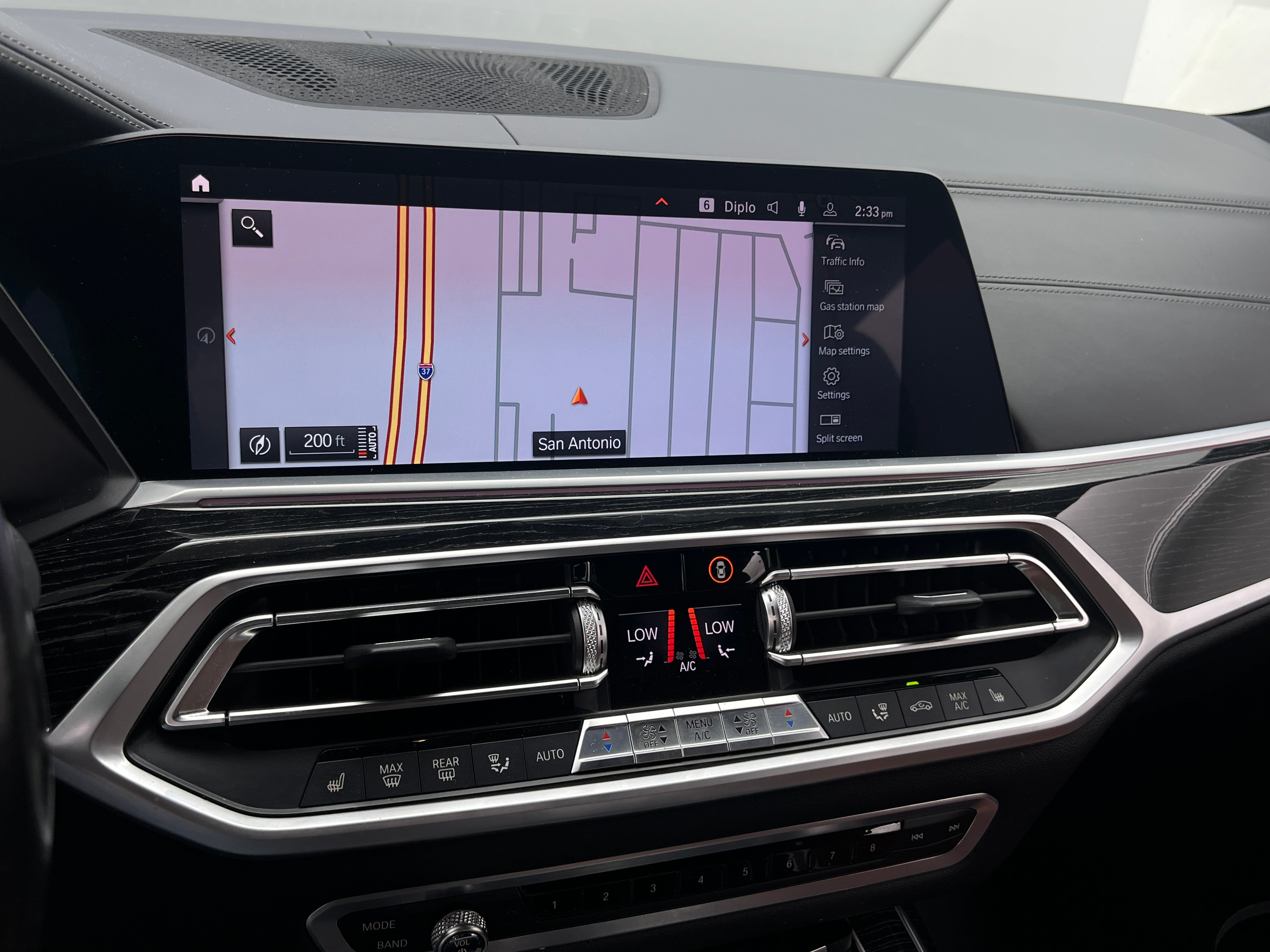 2019 BMW X7 xDrive50i 3
