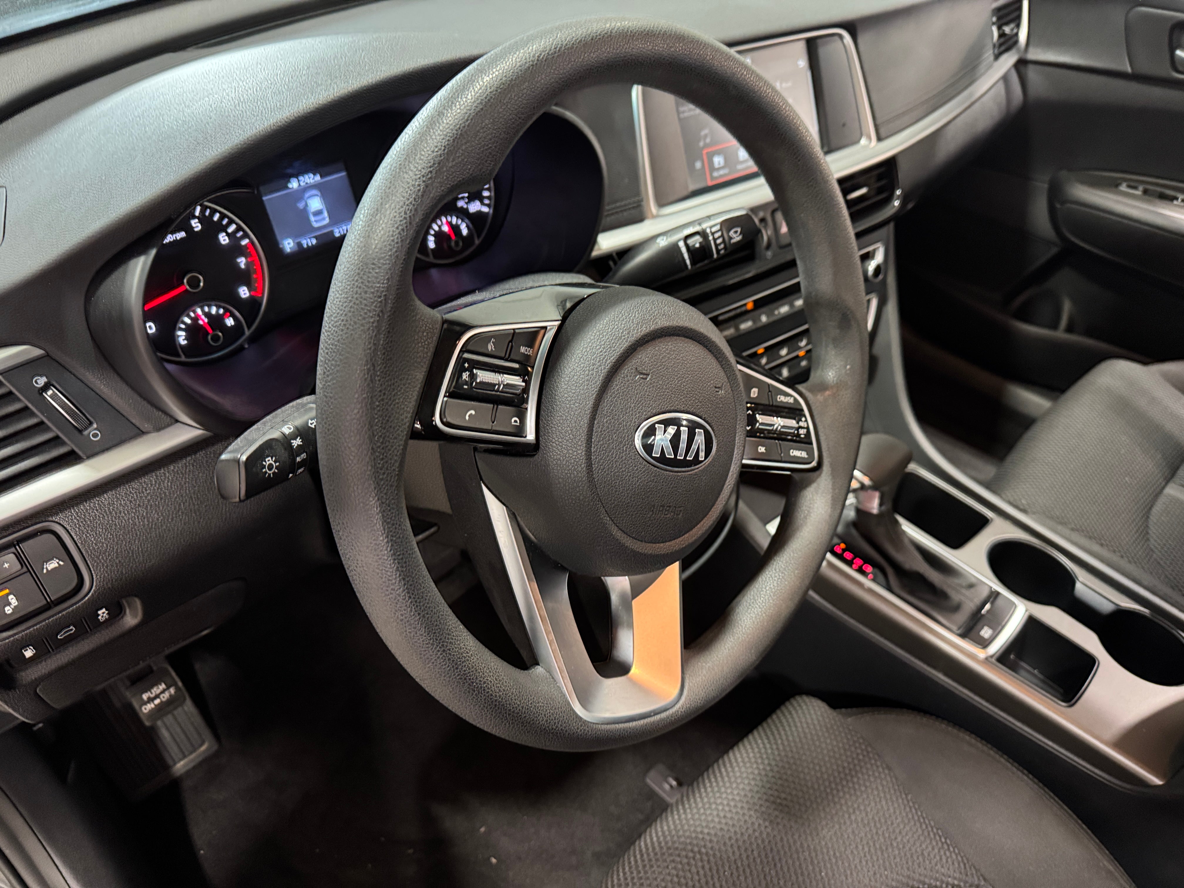 2020 Kia Optima LX 3