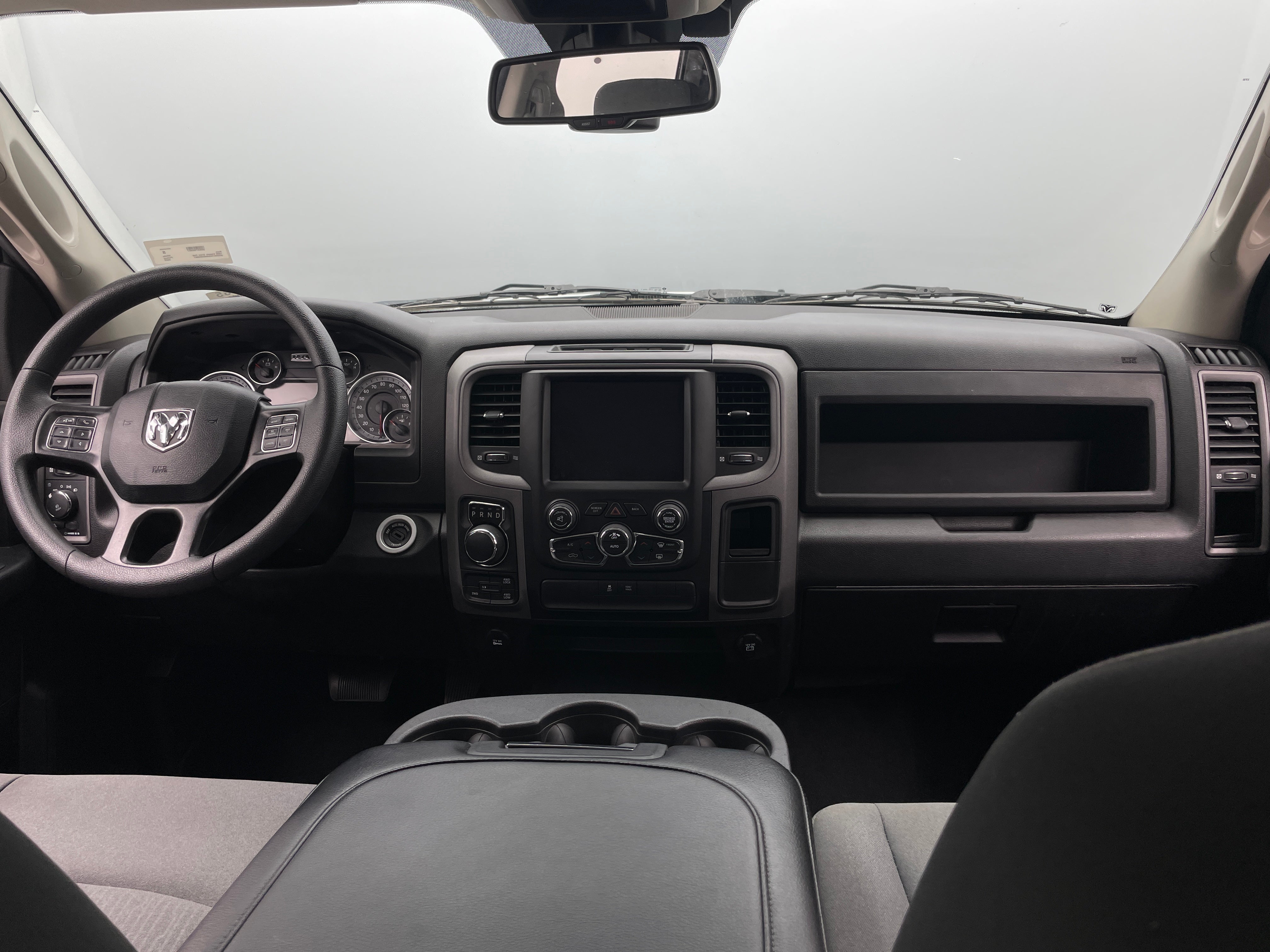 Thumbnail: 2022 RAM 1500 Classic - 2