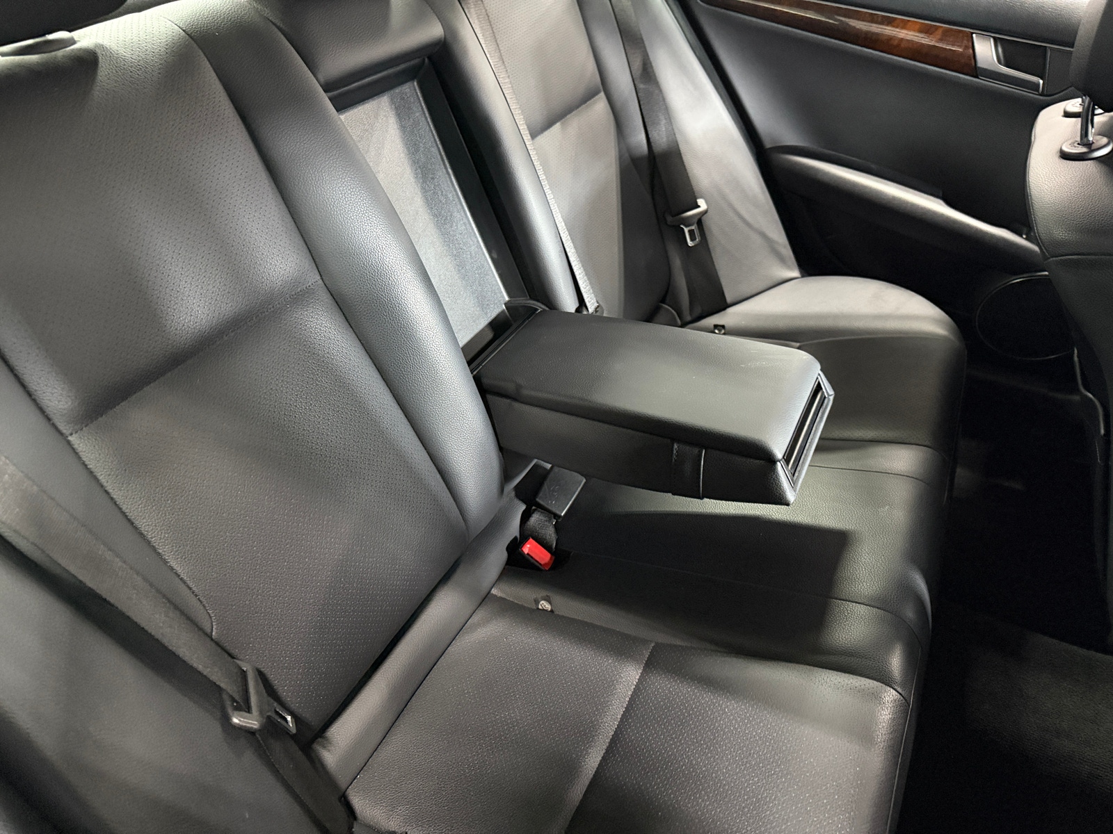 Thumbnail: 2012 Mercedes-Benz C-Class - 5
