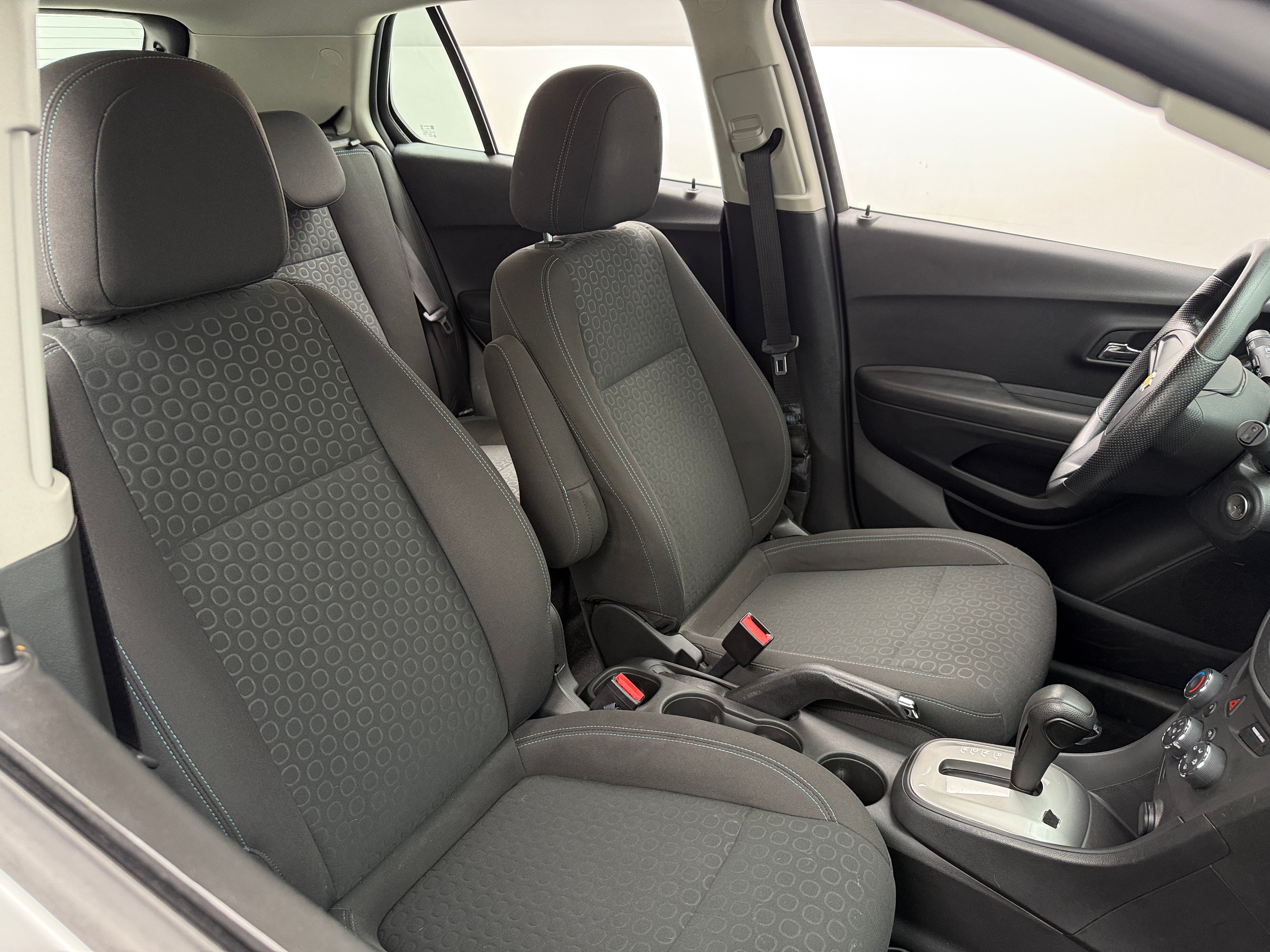 2016 Chevrolet Trax LS 2