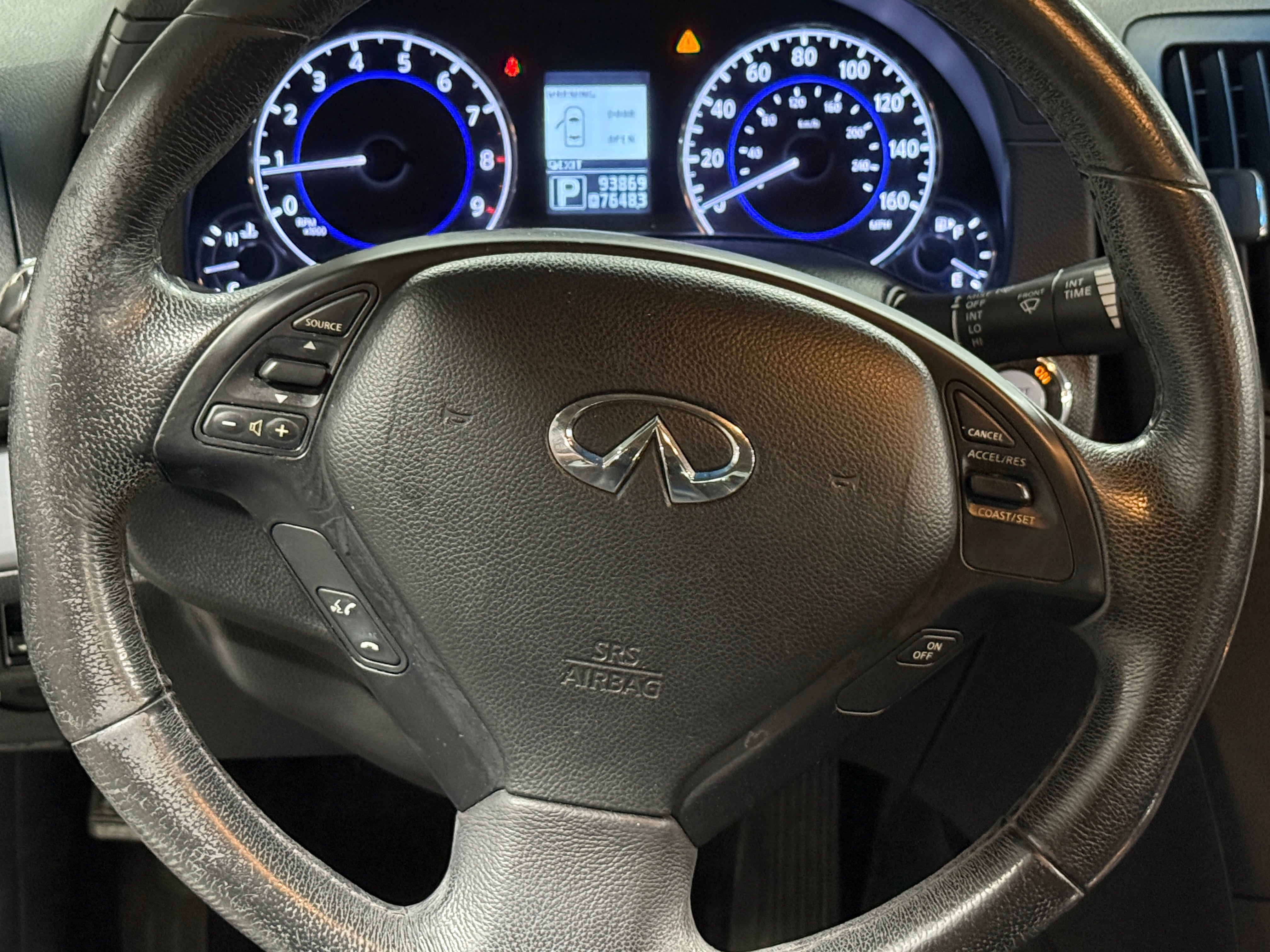 2012 INFINITI G37 X 4