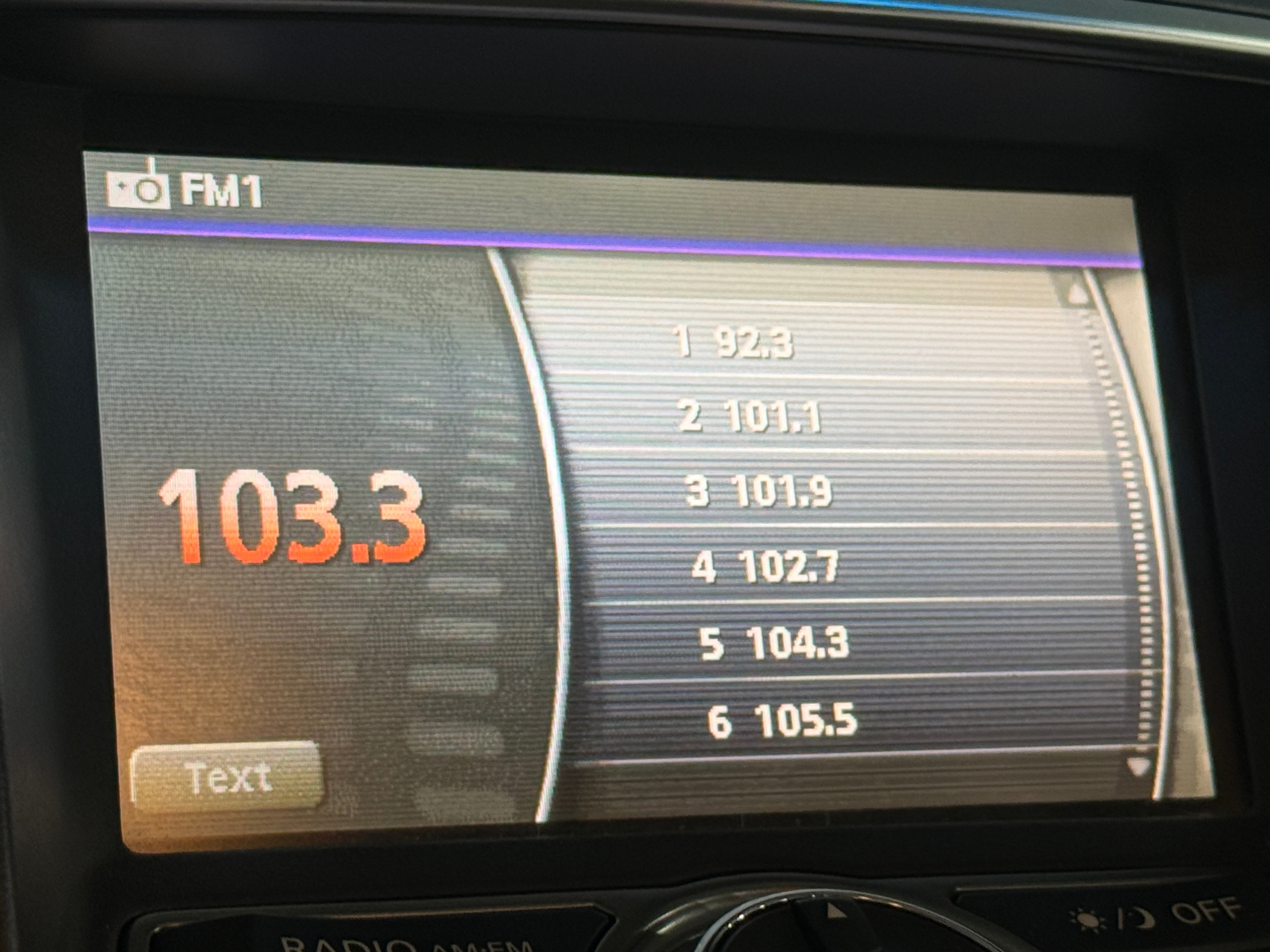 2012 INFINITI G37 X 3