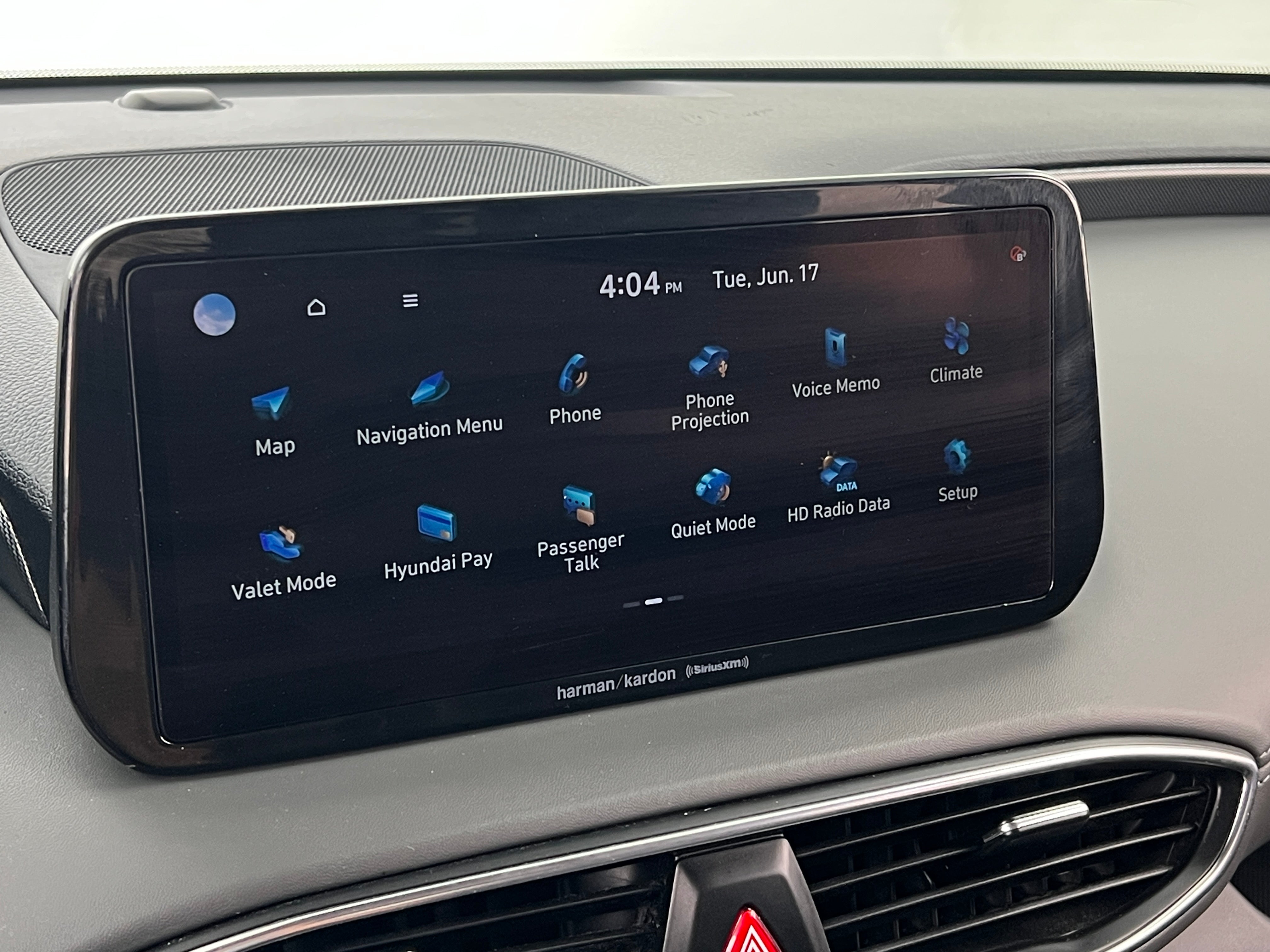 2022 Hyundai Santa Fe SEL 3