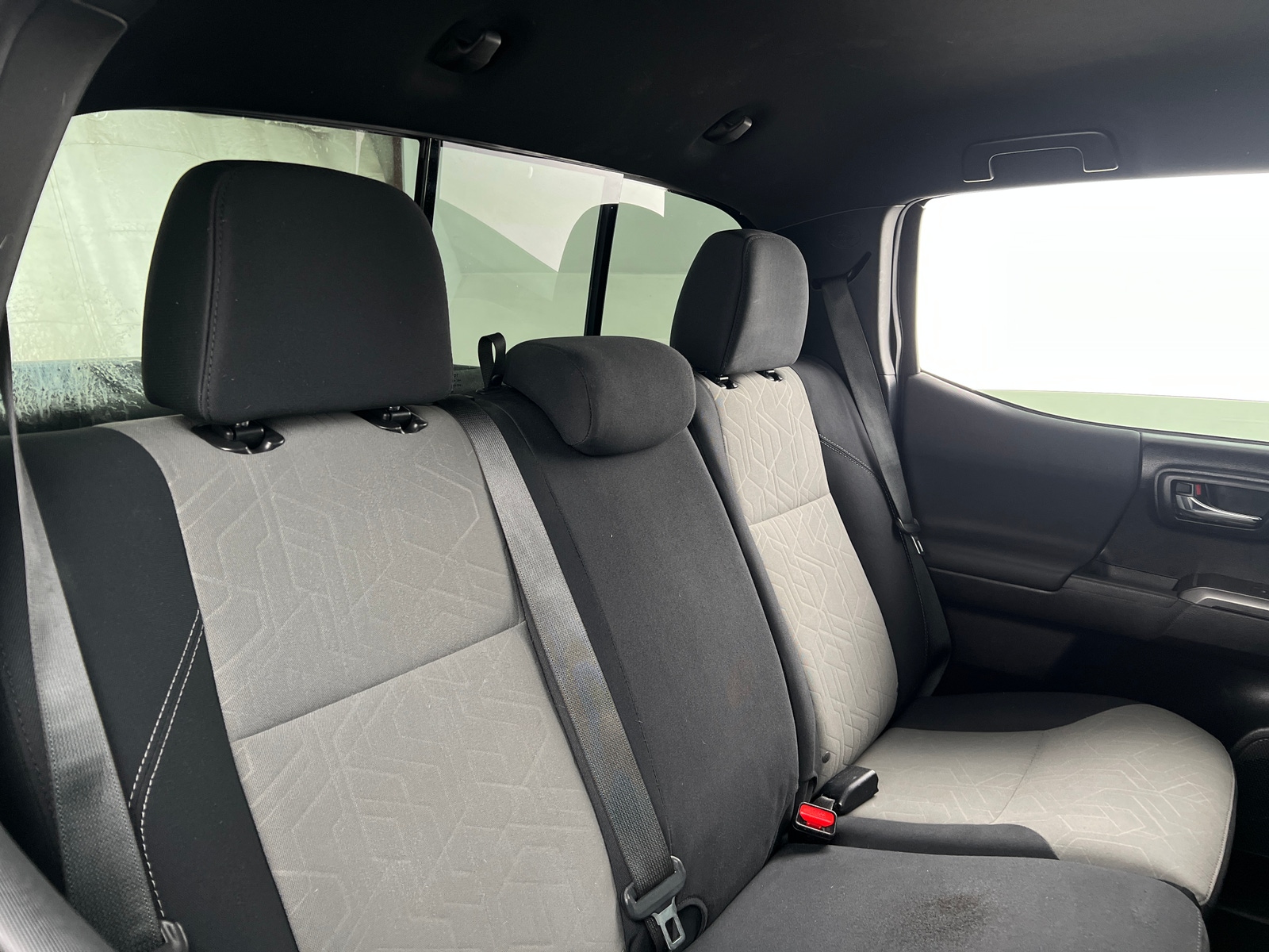 Thumbnail: 2021 Toyota Tacoma - 6