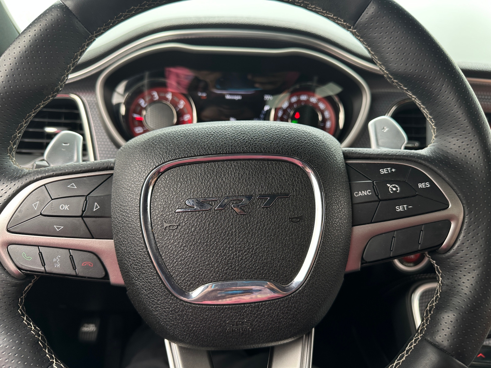 Thumbnail: 2015 Dodge Challenger - 3