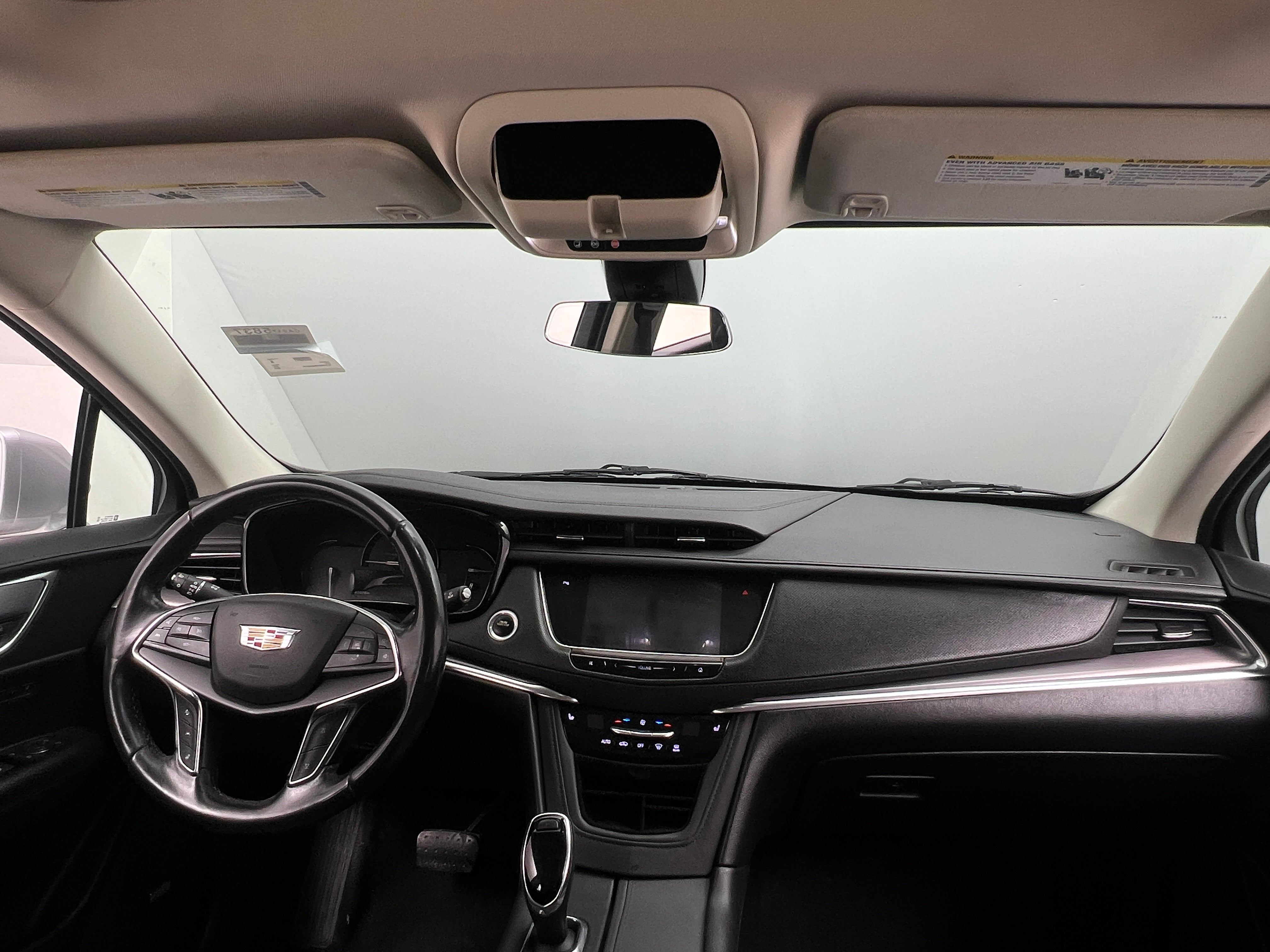 2019 Cadillac XT5 Luxury 2