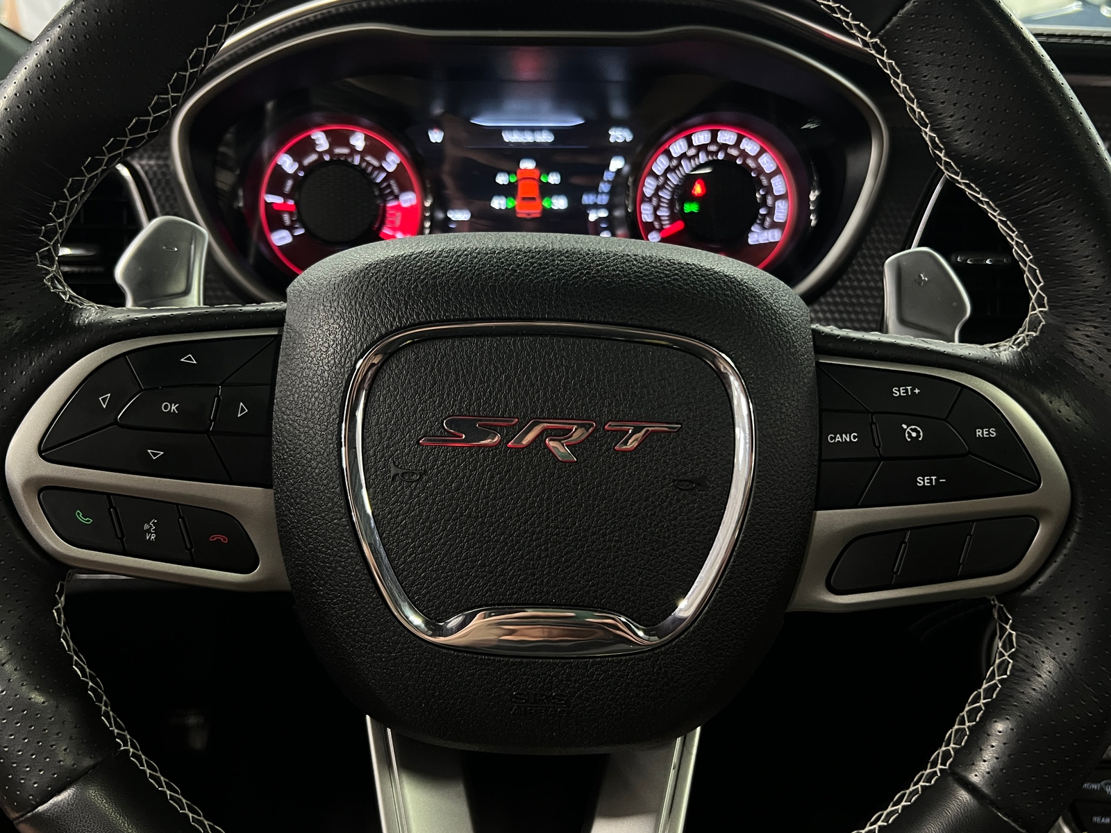 Thumbnail: 2021 Dodge Challenger - 4