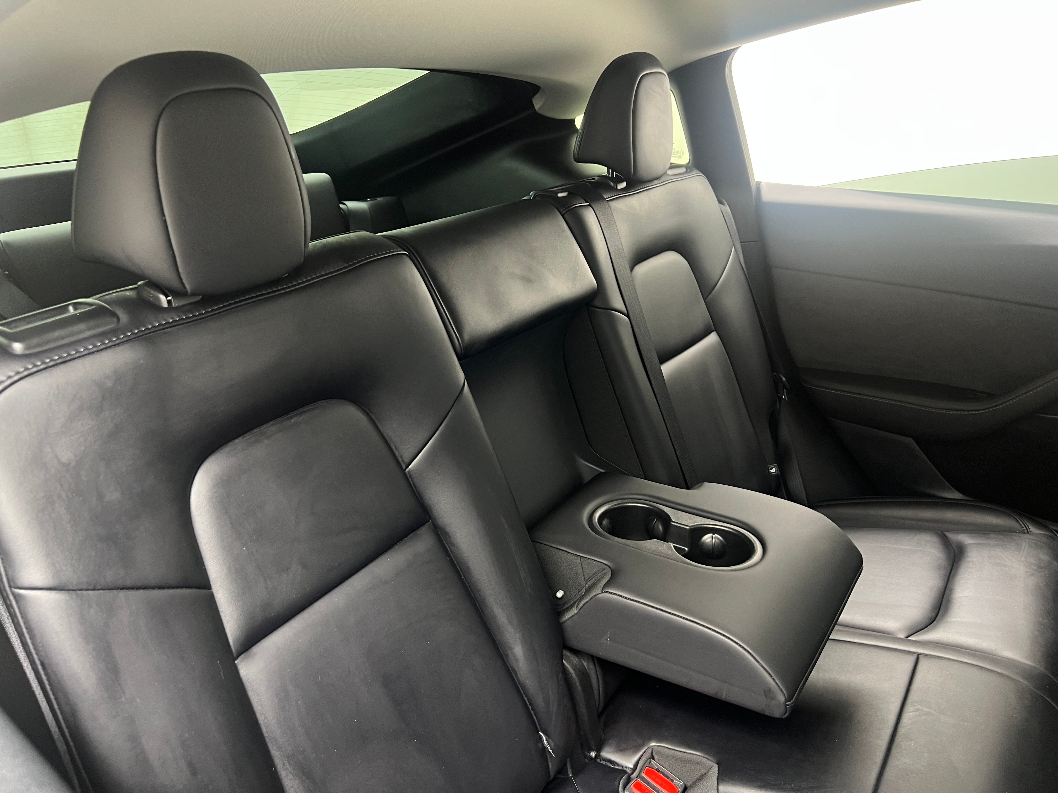 2024 Tesla Model Y Long Range 5