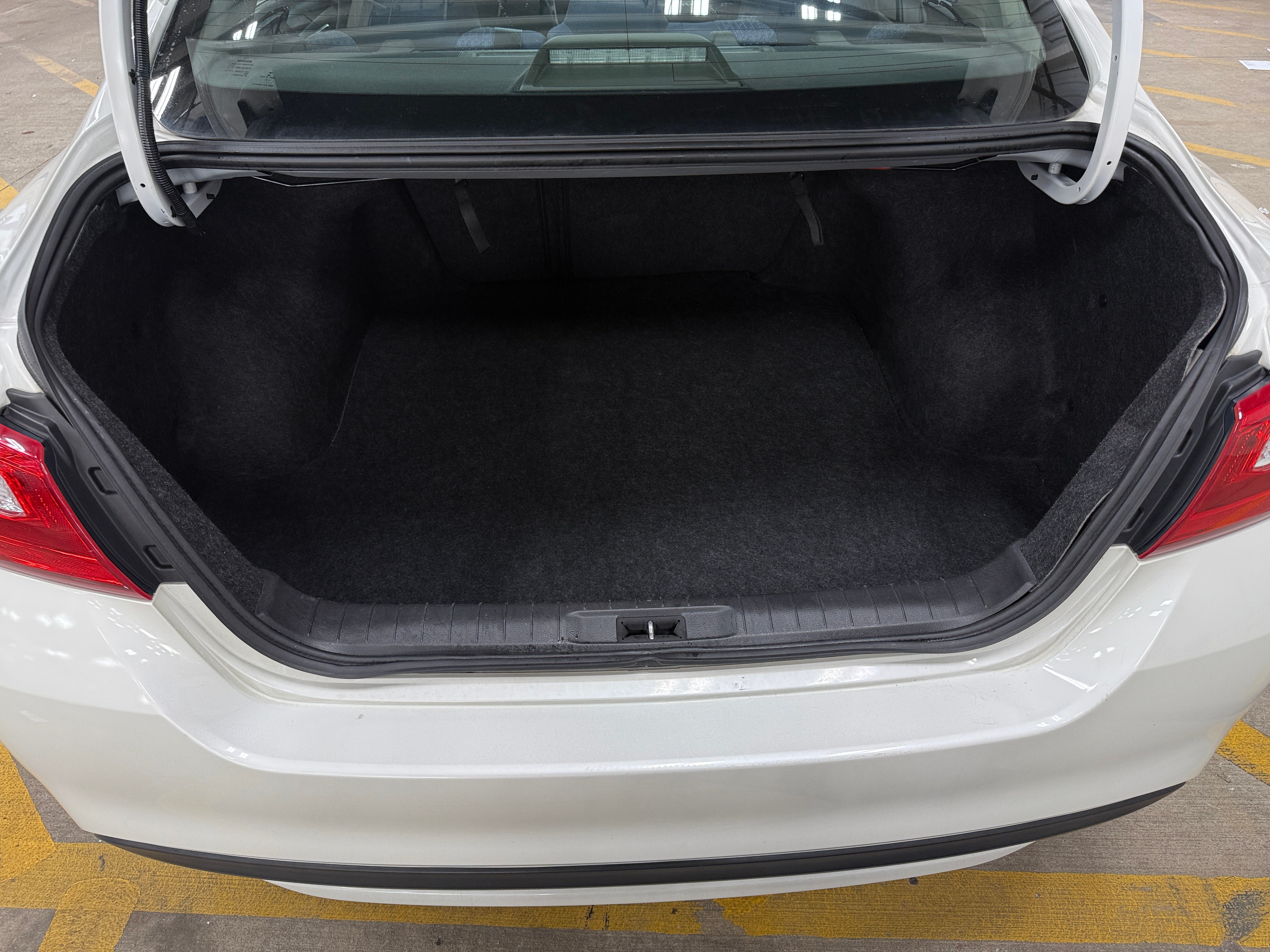 2016 Nissan Altima SV 7